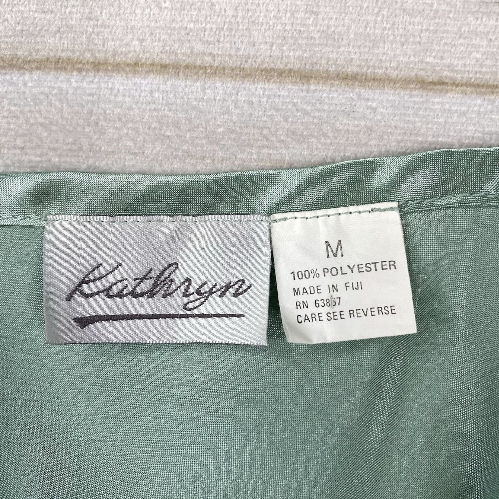 Vintage VTG Kathryn Camisole Shirt Womens M Green Satin Crochet Trim Lingerie V-Neck Adjustable Strap Slips Pajama Top Size ONE SIZE - 5 Thumbnail