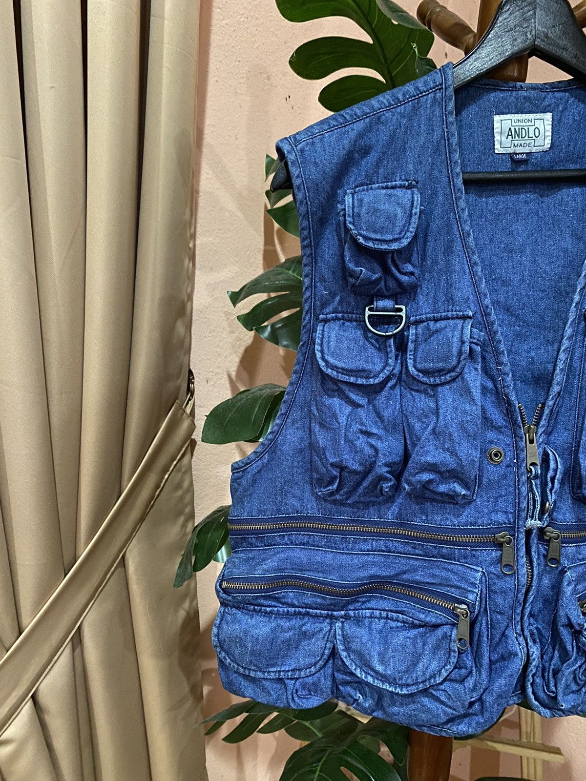 Japanese Brand Vintage Union Made Andlo Denim Vest for Outdoor Enthusiasts Size US L / EU 52-54 / 3 - 6 Thumbnail