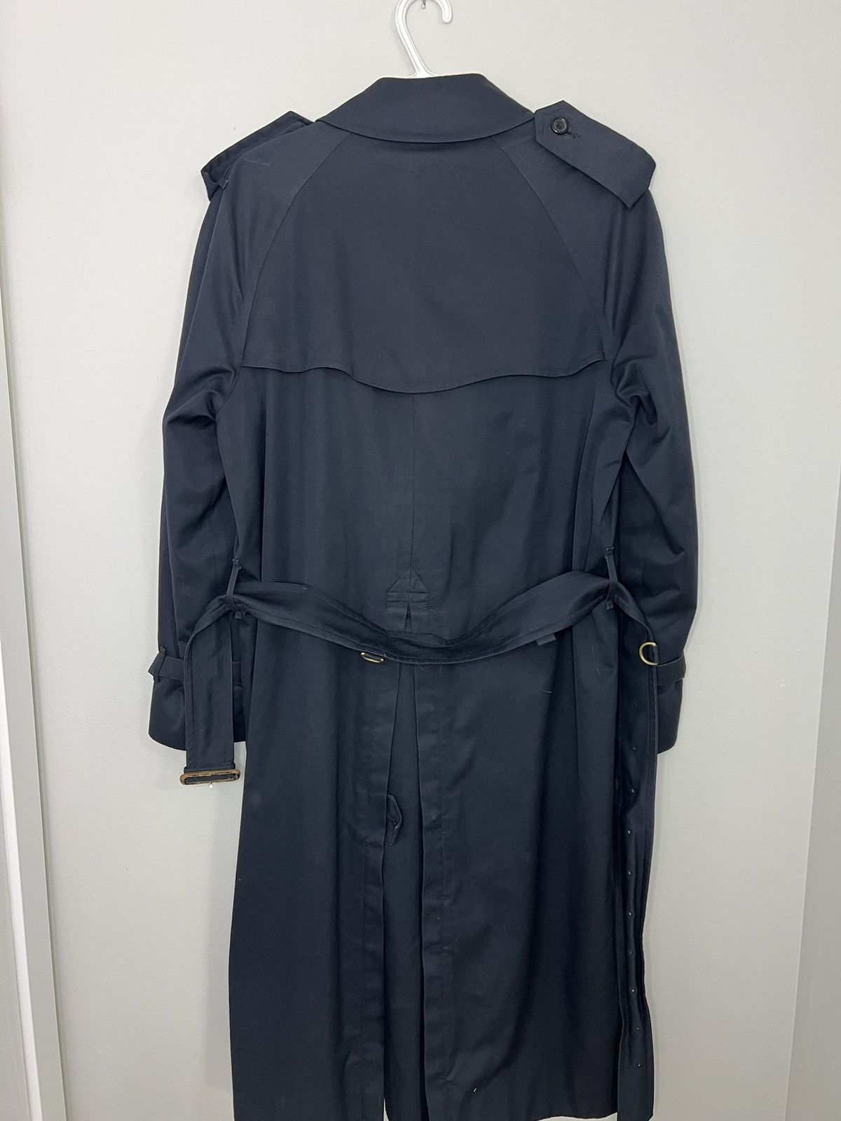 Burberry Vintage Burberry Navy Trench Coat Mens Size US M / EU 48-50 / 2 - 2 Thumbnail