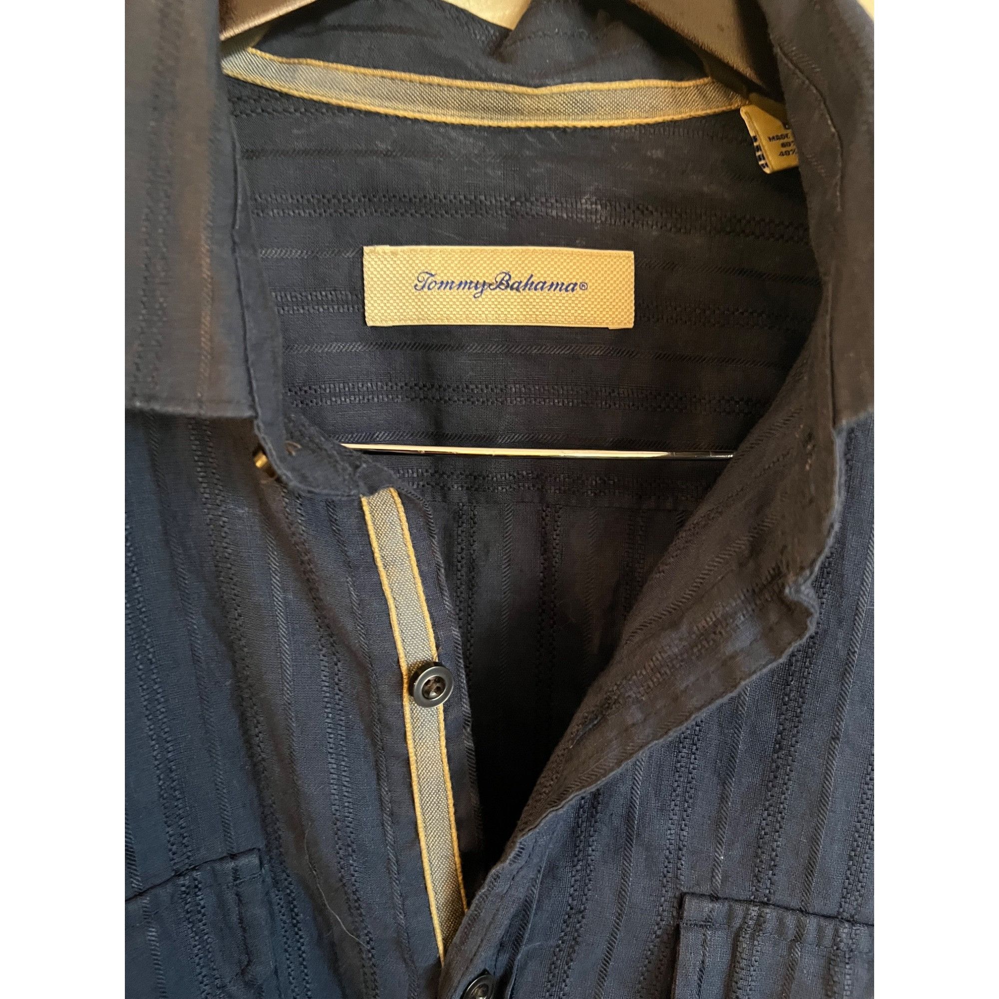 Tommy Bahama Tommy Bahama Linen Blend Button Up Shirt - Size L Size US L / EU 52-54 / 3 - 2 Thumbnail