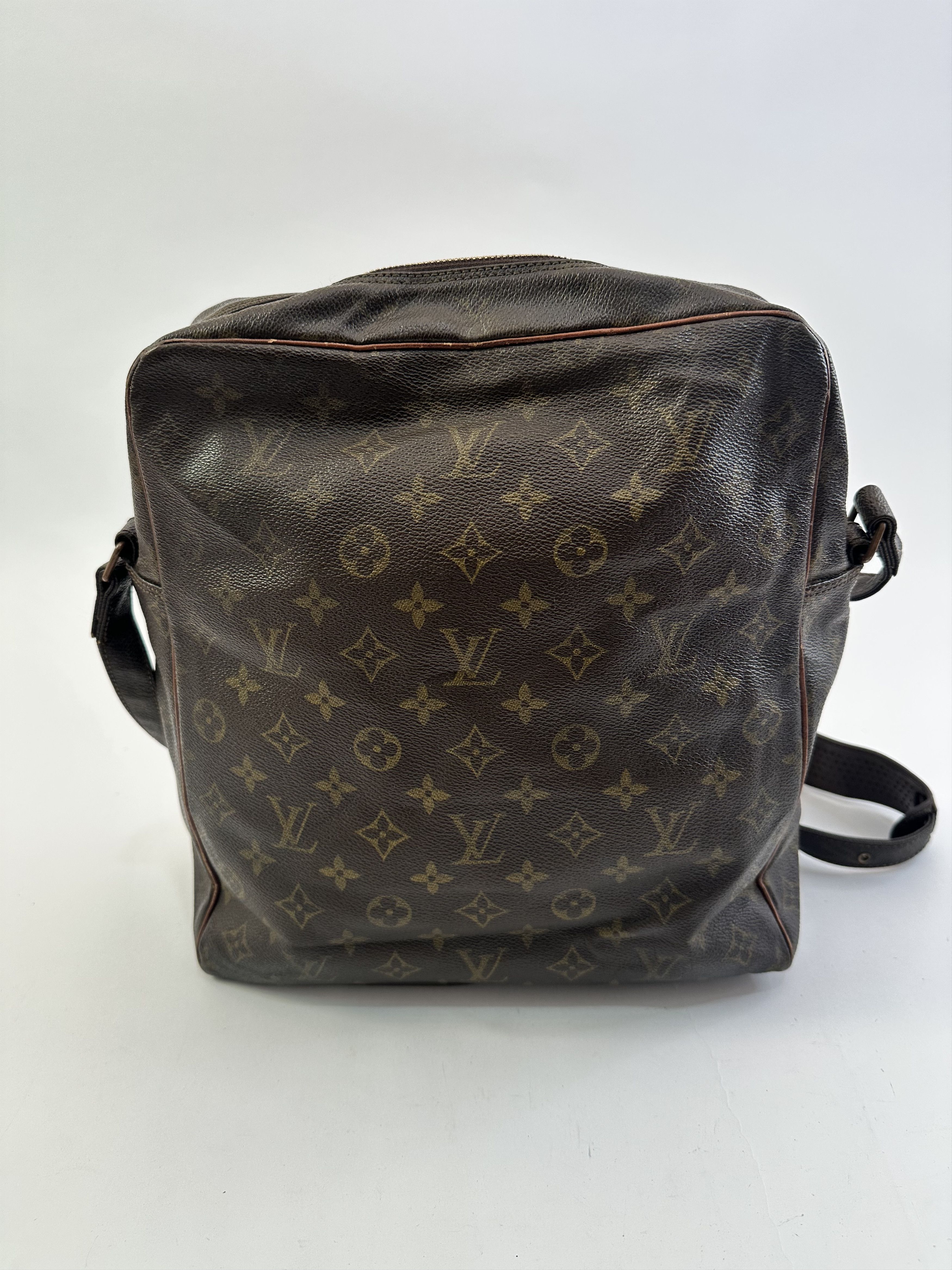 Louis Vuitton × Vintage Louis Vuitton Vintage Monogram Canvas Marceau GM Messenger Size ONE SIZE - 1 Thumbnail