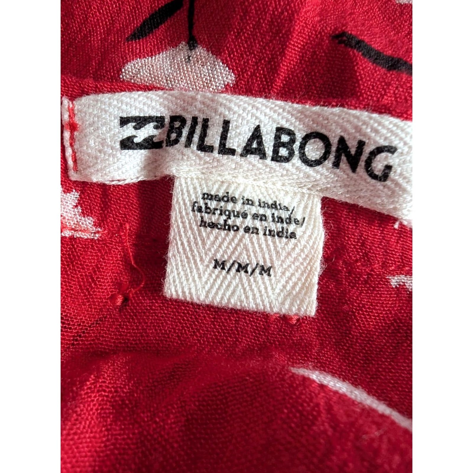 Billabong Billabong Red & White Mini Floral Bell Sleeve Blouse Med Button Up Tie Neck Size M / US 6-8 / IT 42-44 - 7 Thumbnail