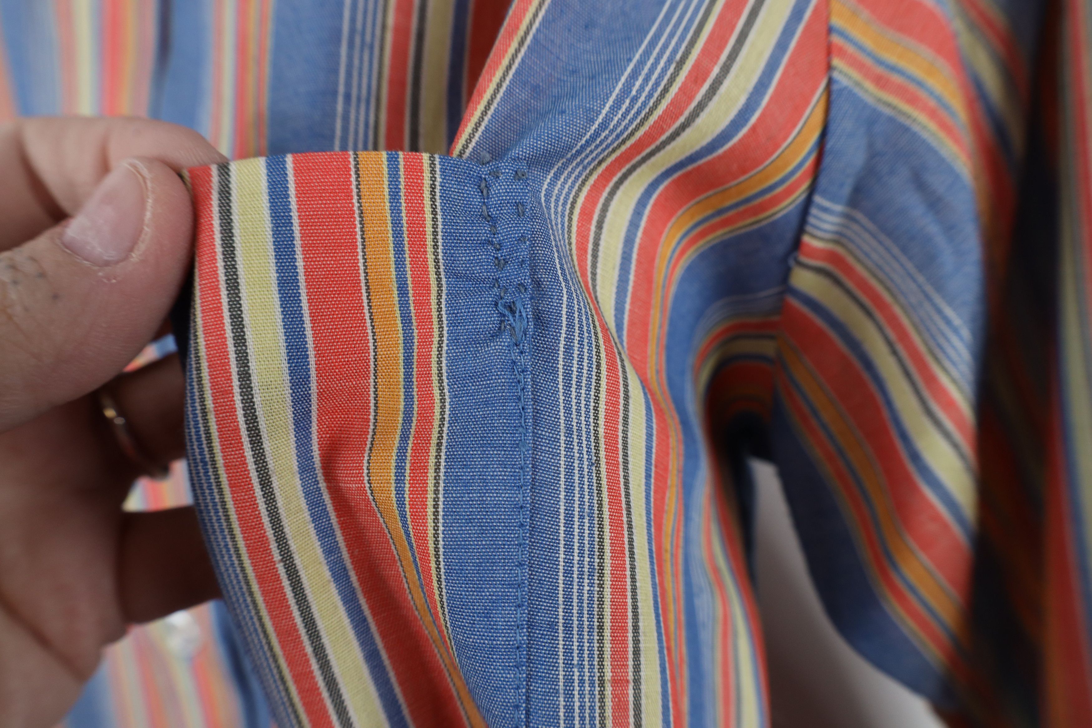 Vintage Vintage 70s Streetwear Rainbow Striped Button Shirt USA Size US M / EU 48-50 / 2 - 8 Thumbnail
