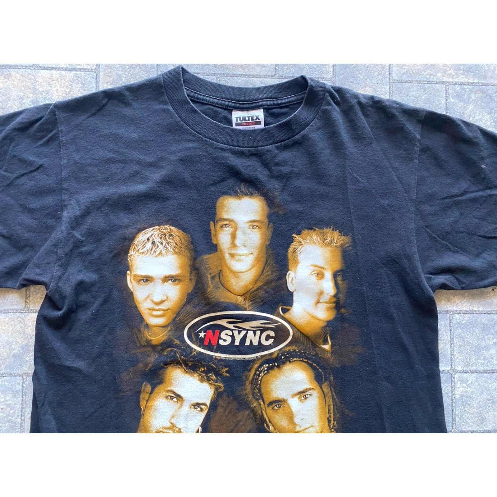 Tultex VINTAGE NSYNC Tultex T-Shirt Men’s Size M Black 90s Band Music Shirt Mens Size US M / EU 48-50 / 2 - 3 Thumbnail