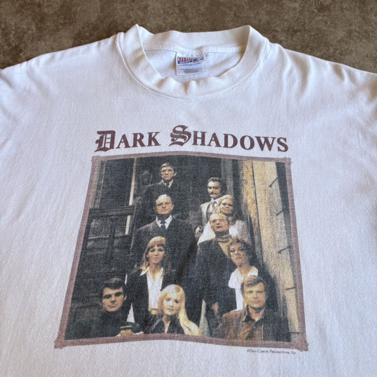 Vintage Vintage Dark Shadows TV Promo T Shirt Size US L / EU 52-54 / 3 - 1 Thumbnail