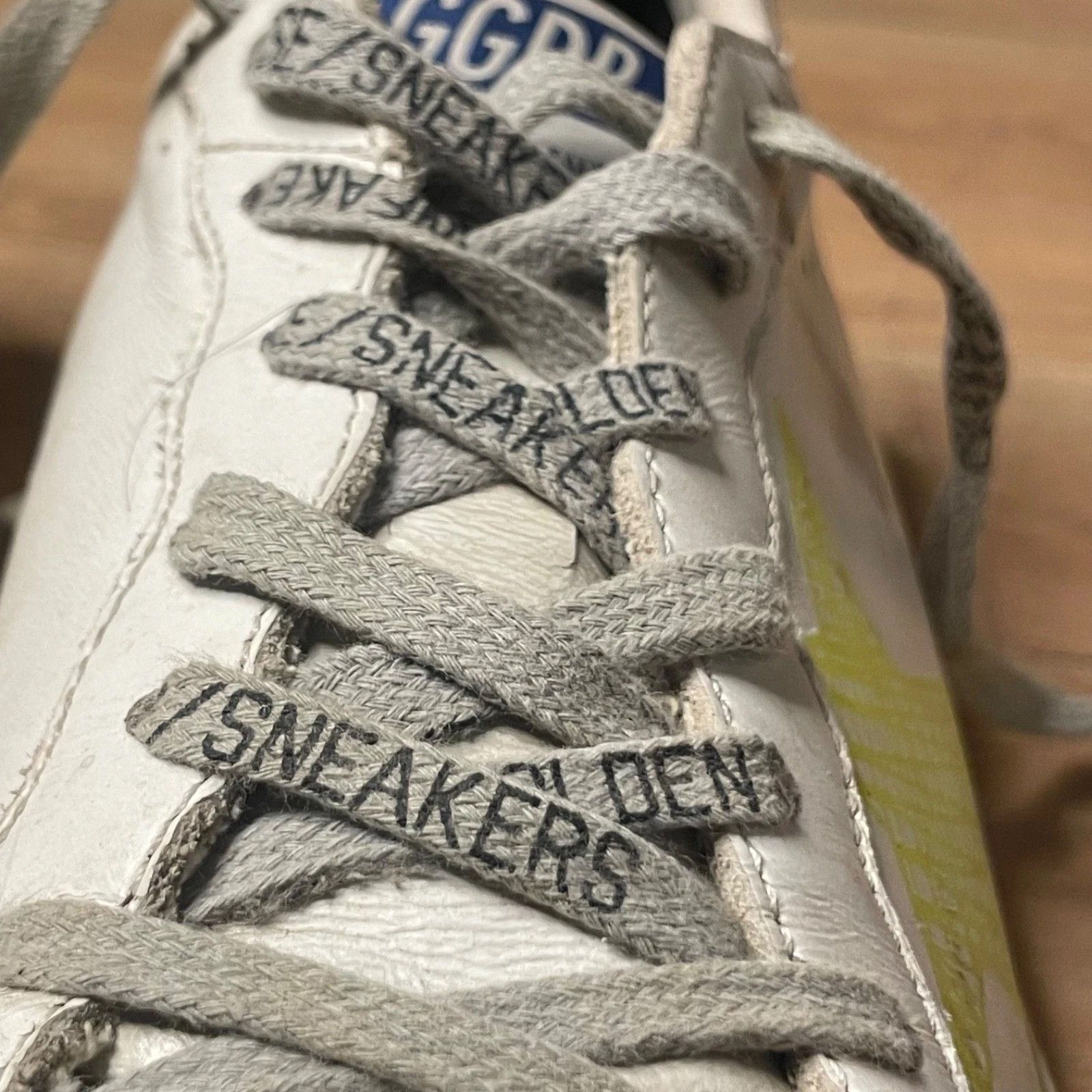 Golden Goose GGDB Golden Goose Sneakers BALLSTAR low top mens white Size US 10 / EU 43 - 6 Thumbnail