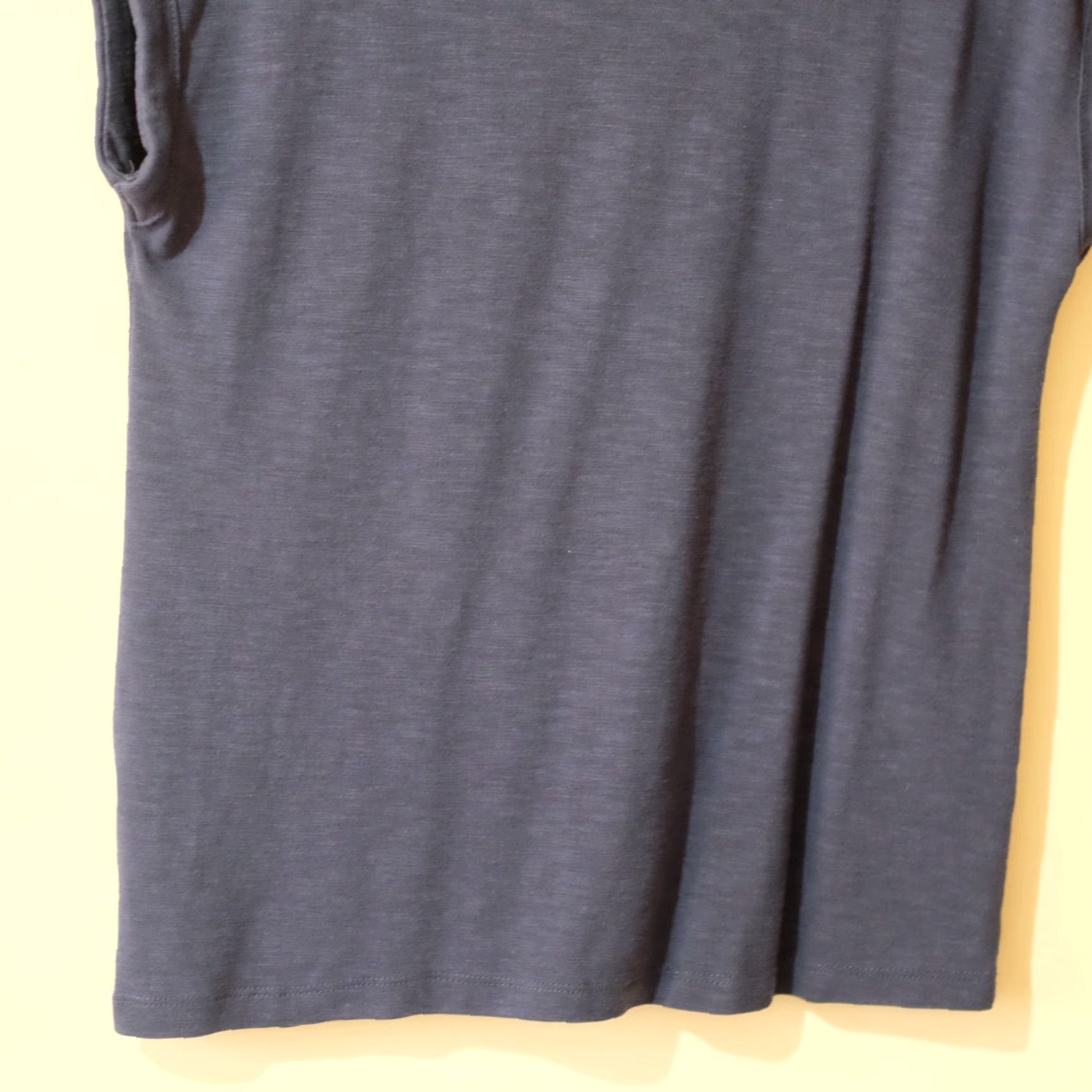 Jessica Simpson Jessica Simpson Knit Top Shirt Navy Women's S V-Neck Dolman Short Sleeve Knit Top Size S / US 4 / IT 40 - 6 Thumbnail
