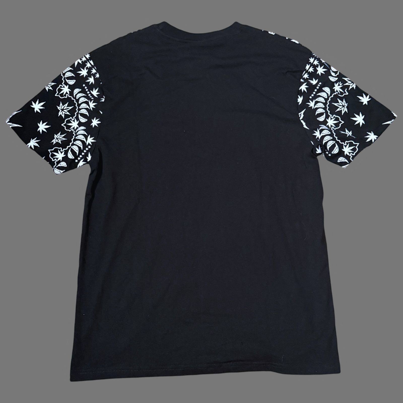 Crooks & Castles Crooks & Castles Death Row Records Paisley Black Tee Size L Size US L / EU 52-54 / 3 - 5 Thumbnail