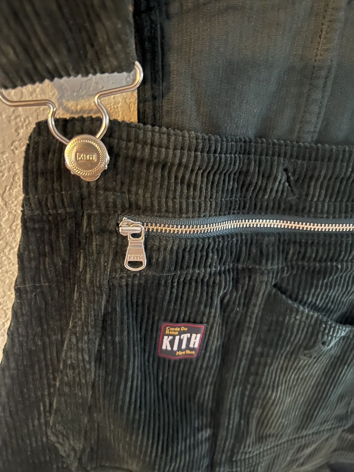 Kith Kith Cotton Corduroy Overalls in Forest Green Size 27" / US 4 / IT 40 - 2 Thumbnail