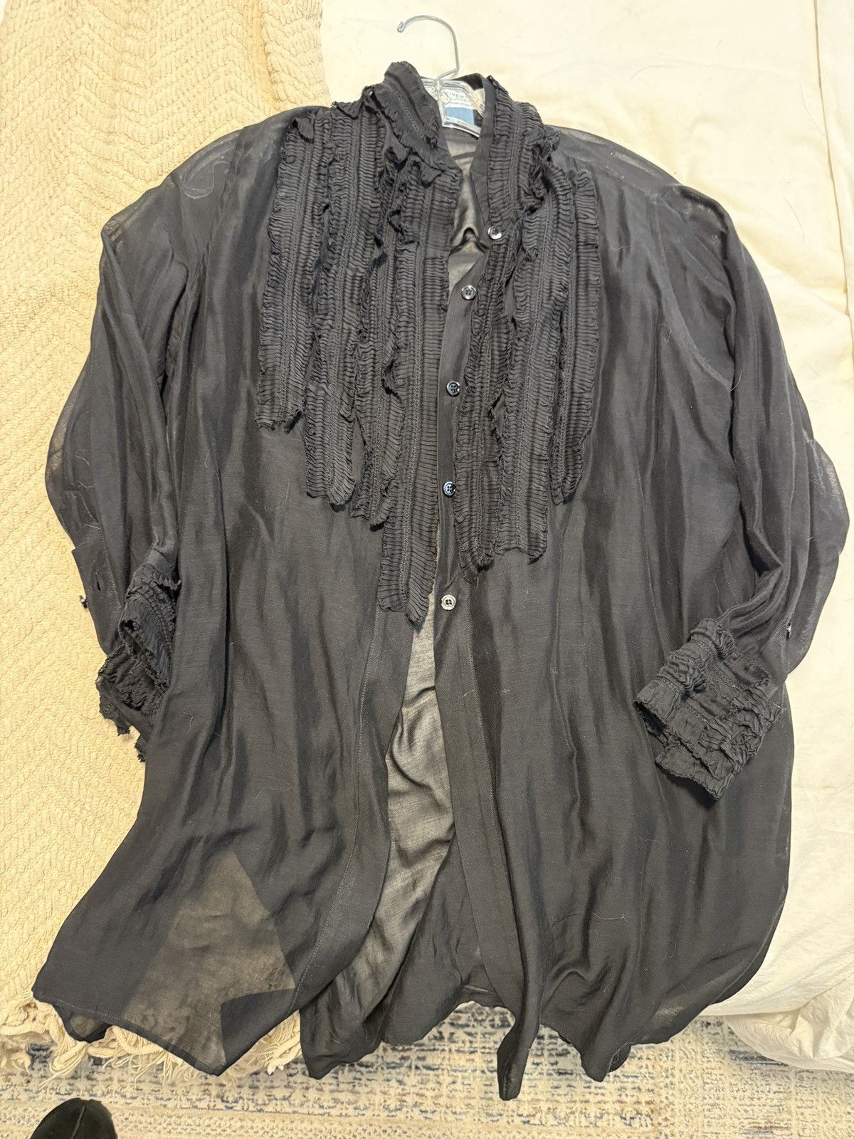 Givenchy Guvenchy blouse Size M / US 6-8 / IT 42-44 - 1 Preview