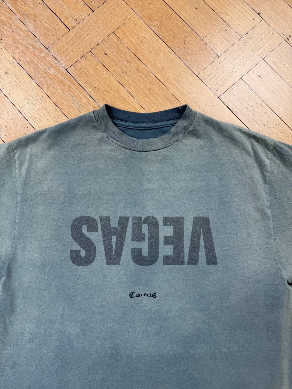 Travis Scott Travis Scott Cactus Jack “Vegas” Washed Tee Size US M / EU 48-50 / 2 - 5 Thumbnail