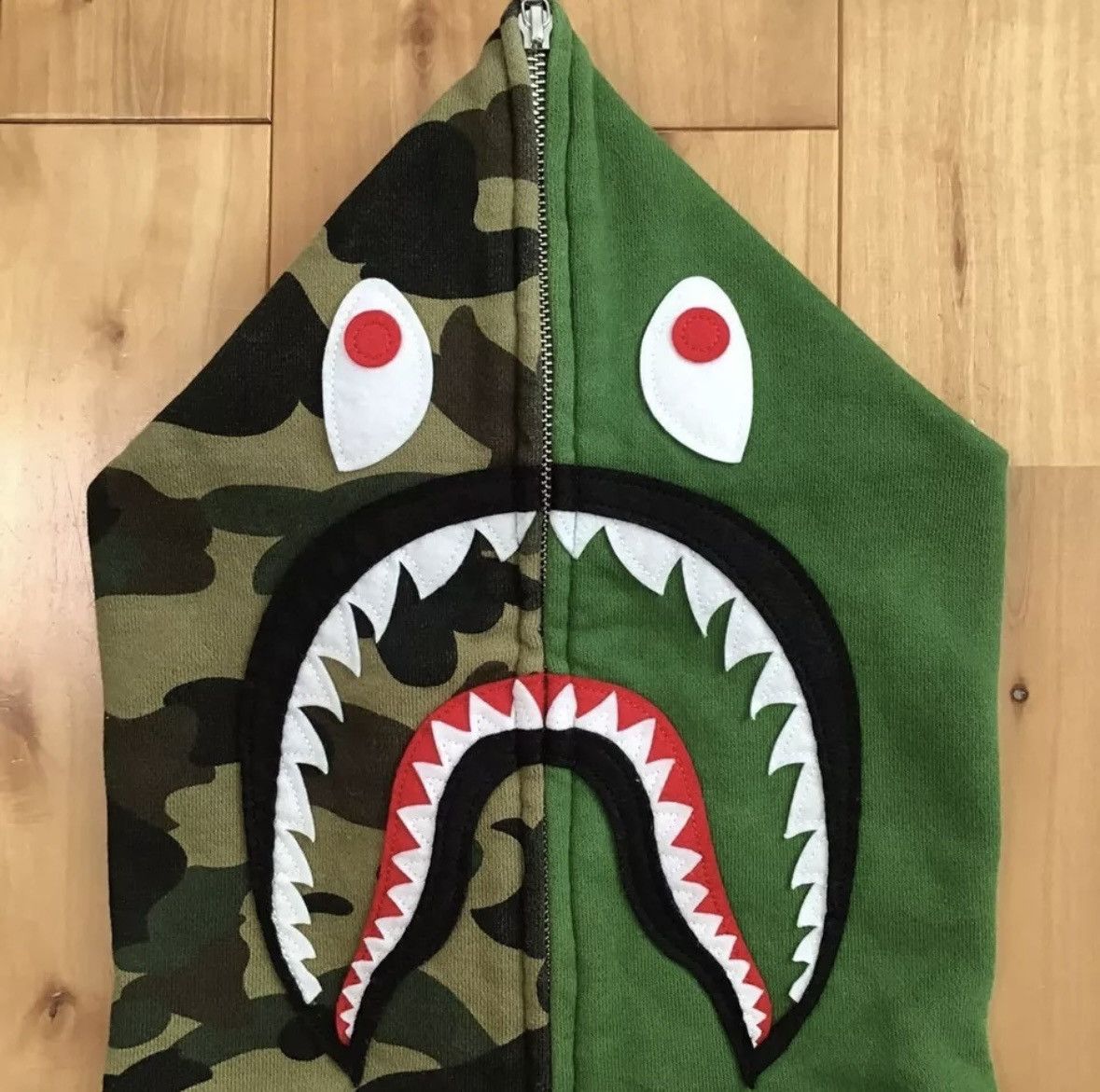 Bape BAPE Green × 1st camo green Shark full zip hoodie Size US L / EU 52-54 / 3 - 1 Thumbnail