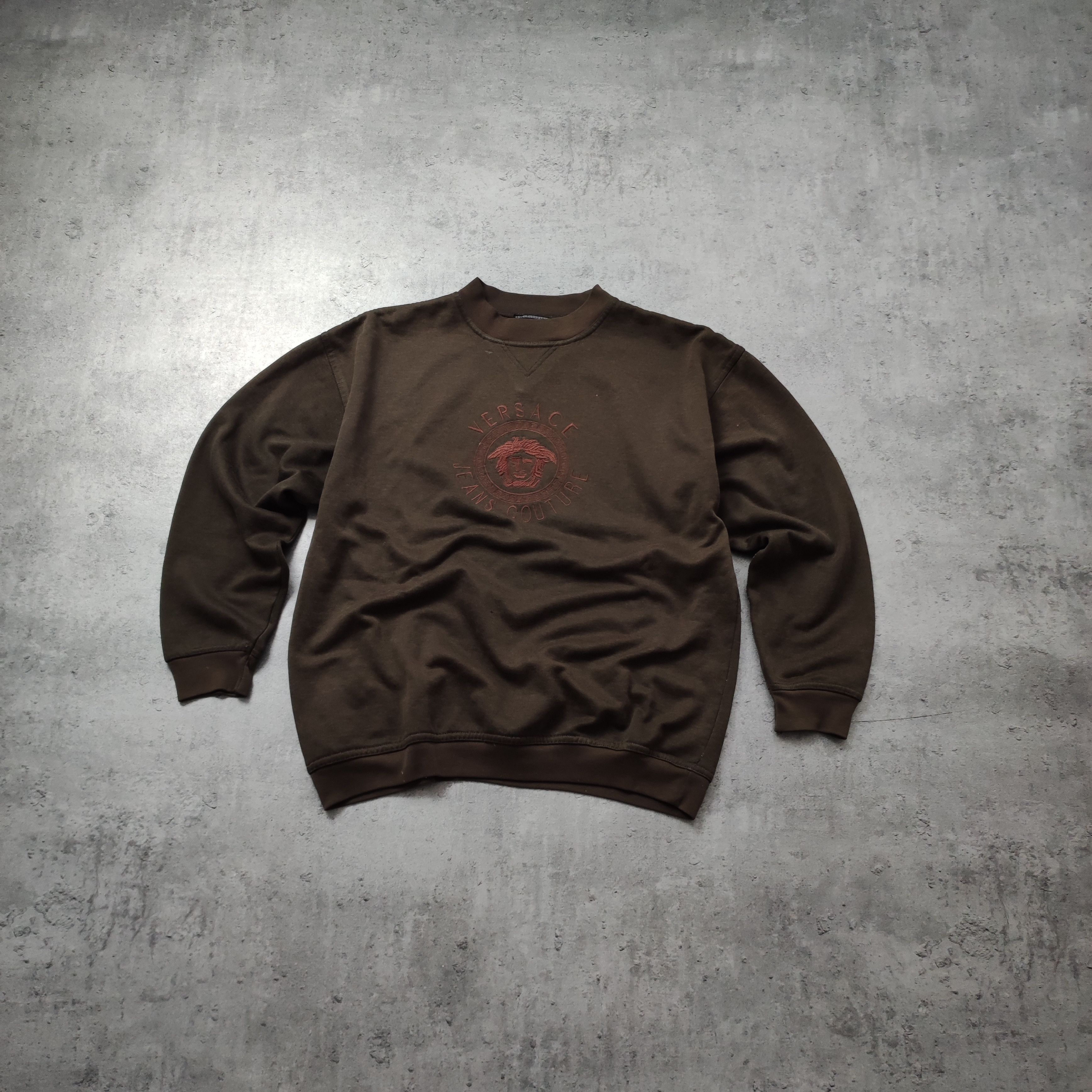 Versace × Versace Jeans Couture × Vintage RARE 90s Spelout Versace Medusa Head Brown Sweatshirt Size US M / EU 48-50 / 2 - 1 Thumbnail