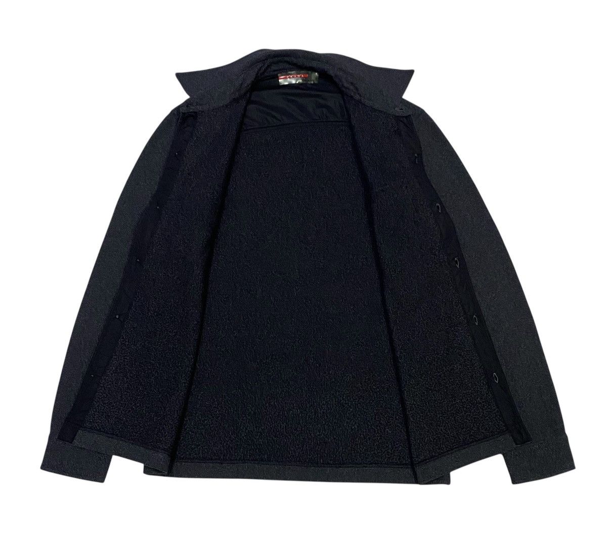Prada Vintage Prada Fleece Double Pocket Button Ups Shirt Size US L / EU 52-54 / 3 - 5 Thumbnail