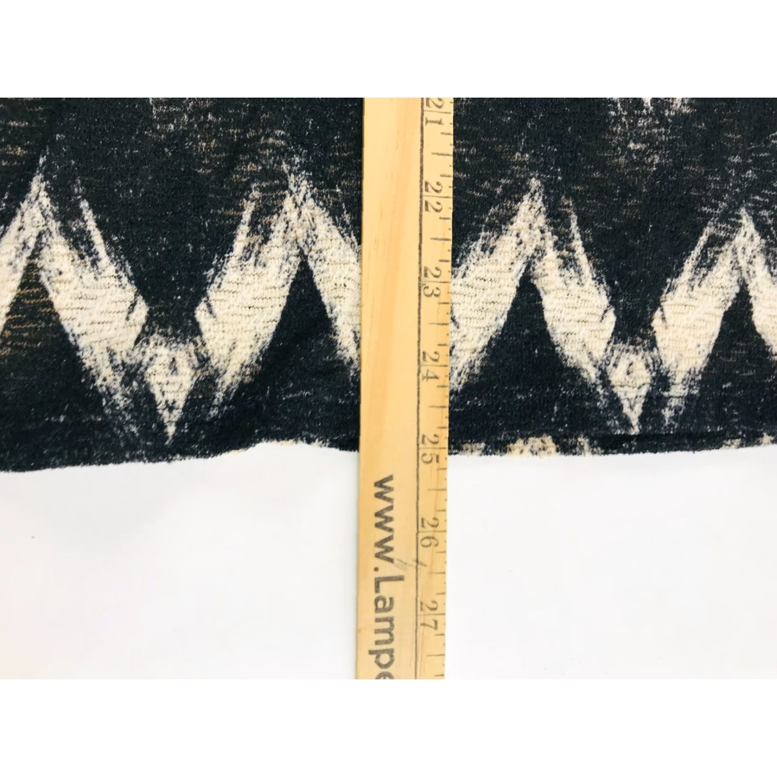 Vintage Maurices Tank Top Women's Size S Black Tan Wooded Chevron Beads Plunging Neck Shirt Adult Womens Tank Black Beaded V-Neck Modern 90s? Size S / US 4 / IT 40 - 4 Thumbnail