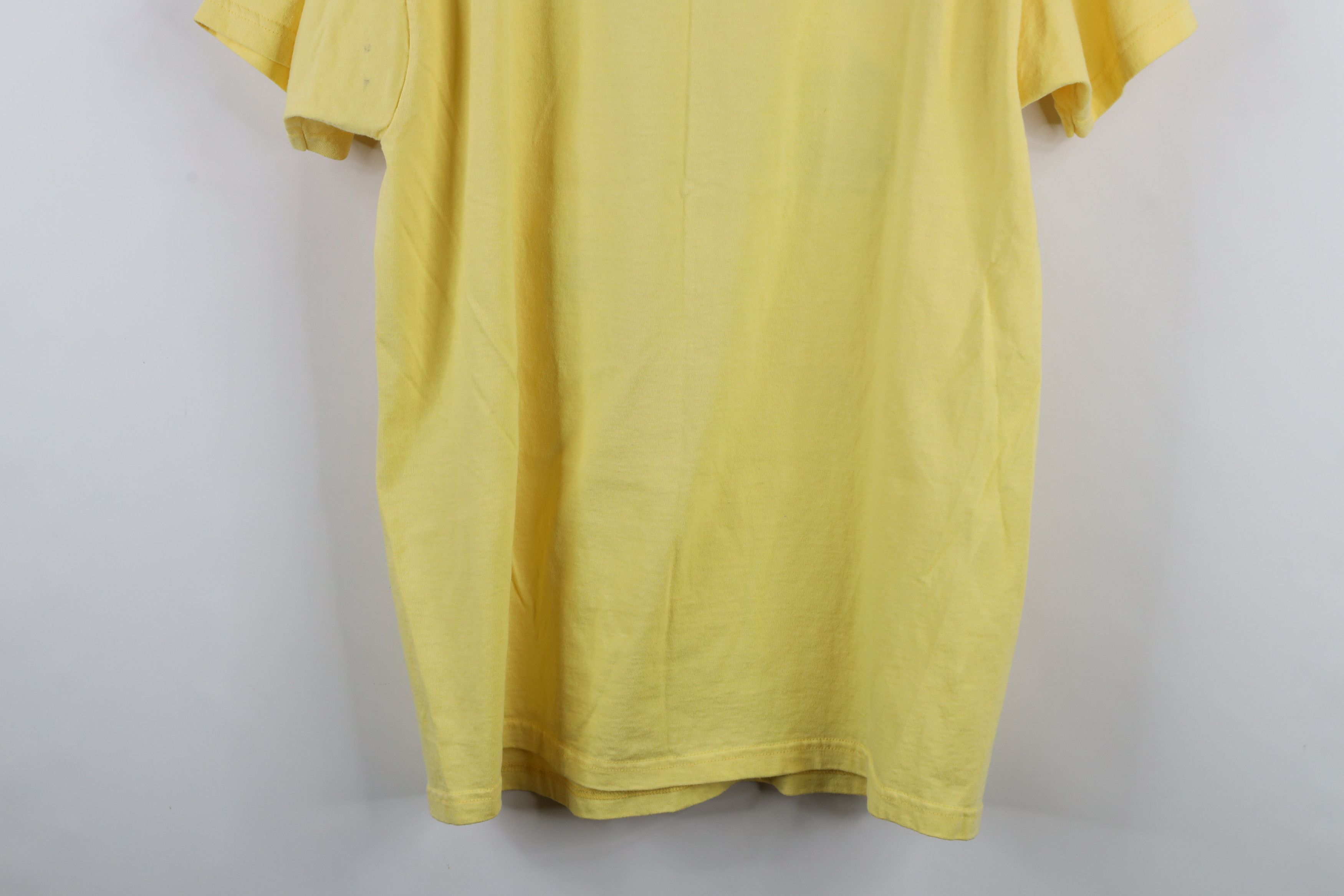 Vintage Vintage Y2K 2005 I Love Lucy We'll Be Best Friends T-Shirt Size US L / EU 52-54 / 3 - 13 Thumbnail