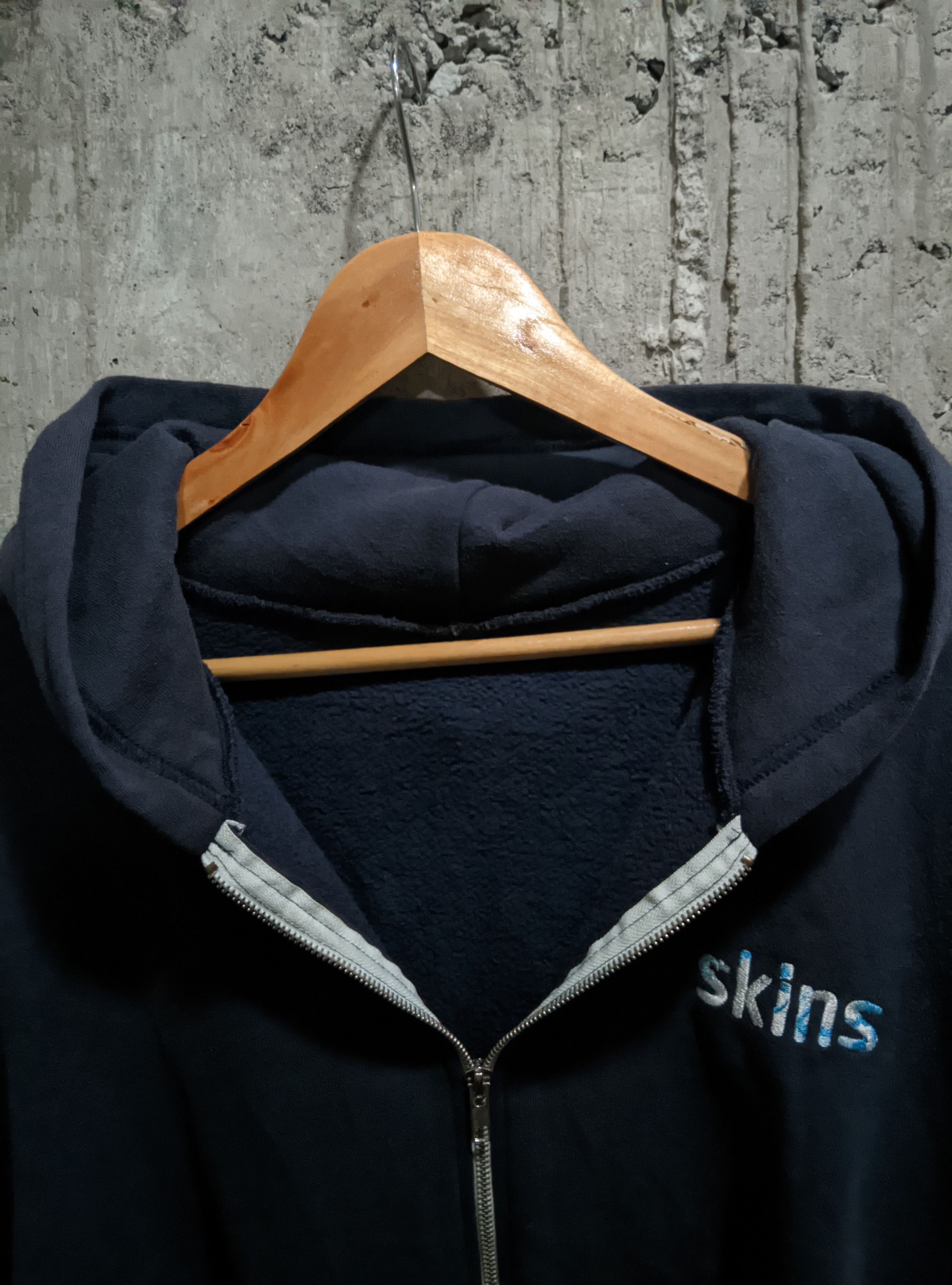 Vintage Vintage 2000s skins 1st generation tv show hoodie Size US XL / EU 56 / 4 - 2 Thumbnail