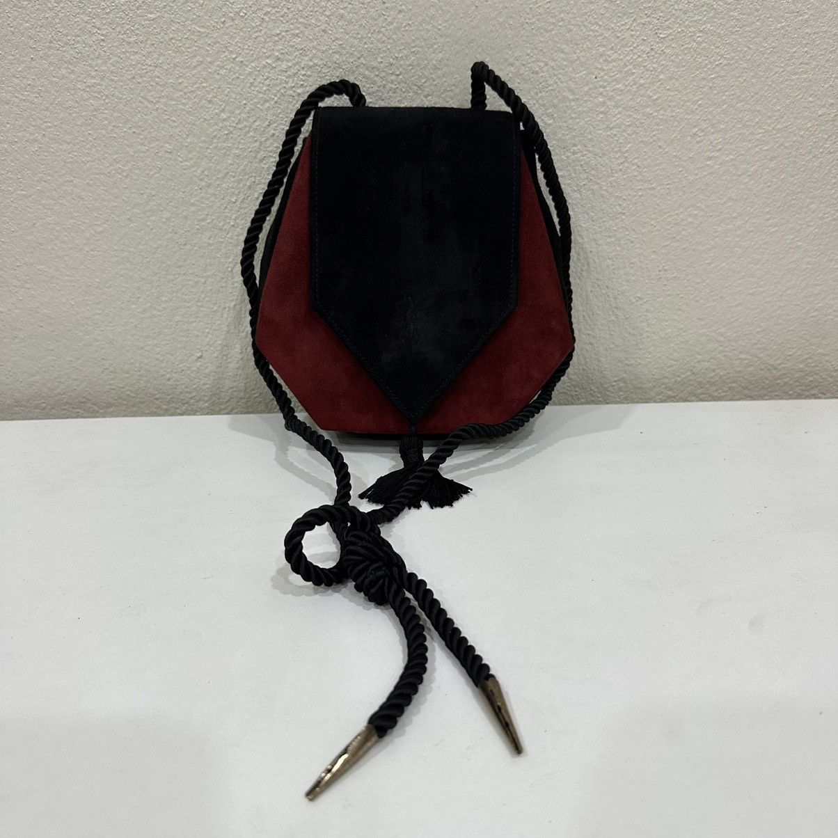Yves Saint Laurent ‼️LASTDROP‼️YVES SAINT LAURENT TASSEL ACCENTED EVENING BICOLOR Size ONE SIZE - 2 Thumbnail