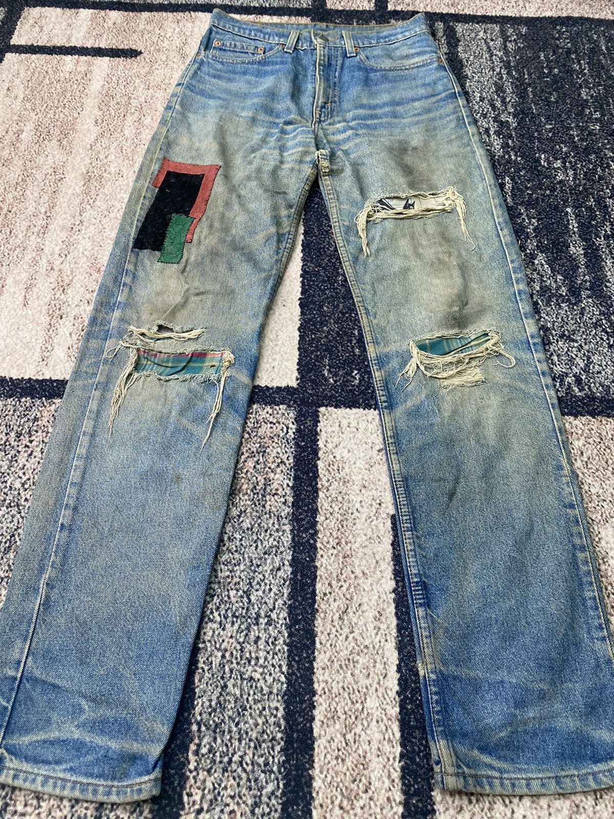 Levi's Vintage Levi’s Distressed Jeans Size US 30 / EU 46 - 3 Thumbnail