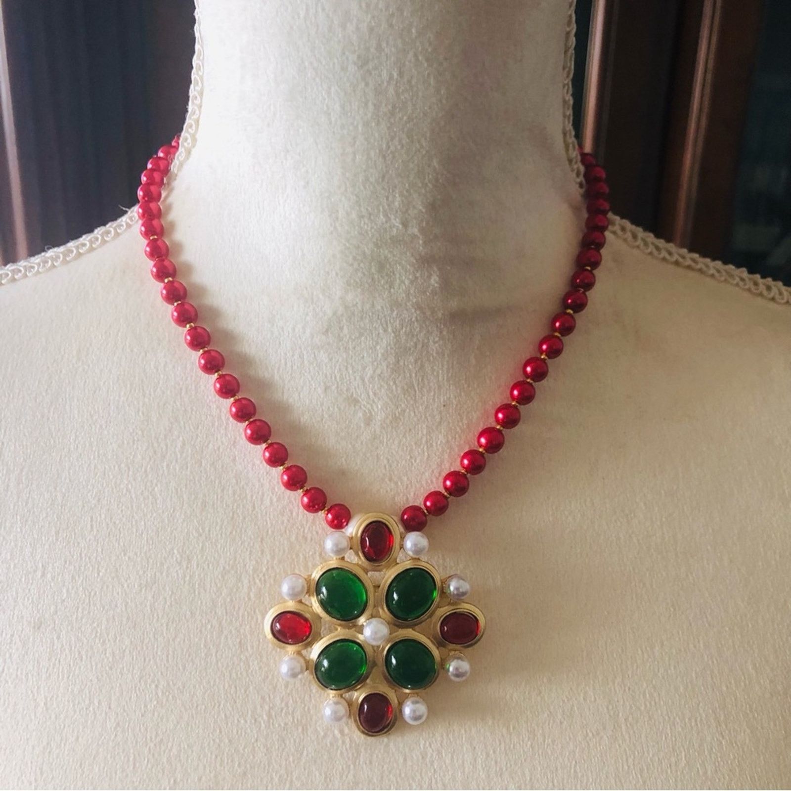 Handmade Handcrafted repurpose cabochon glass stone Pearl necklace Size ONE SIZE - 2 Thumbnail