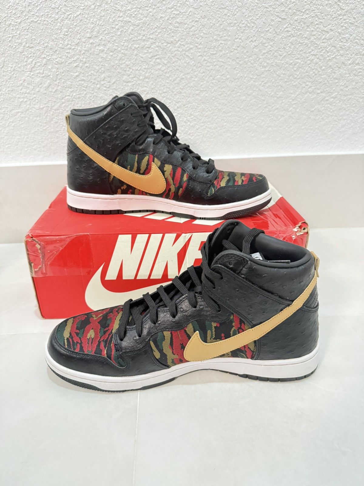 Nike Nike Dunk CMFT Premium Tiger Camo Ostrich Size 11 Size US 11 / EU 44 - 3 Thumbnail