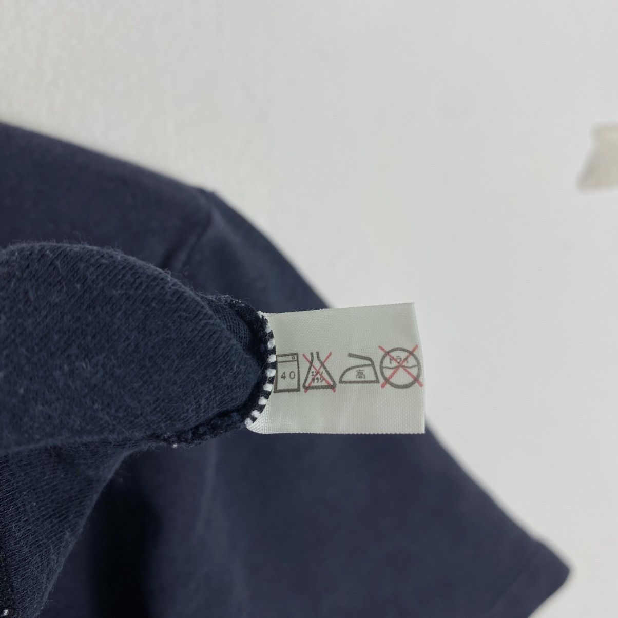 Vintage Vintage 90s Coca Cola Japanese Tag Navy Tee Size M Size US M / EU 48-50 / 2 - 6 Thumbnail