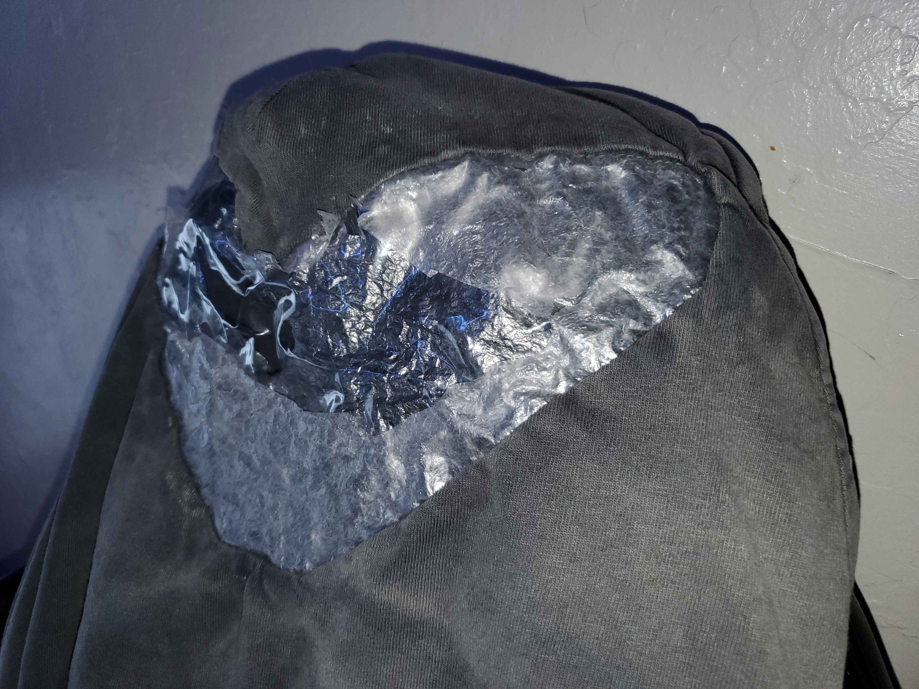 Kanye West × Yeezy Yeezy Sample Season 9 Masked Visor Robe Size US XXL / EU 58 / 5 - 10 Thumbnail