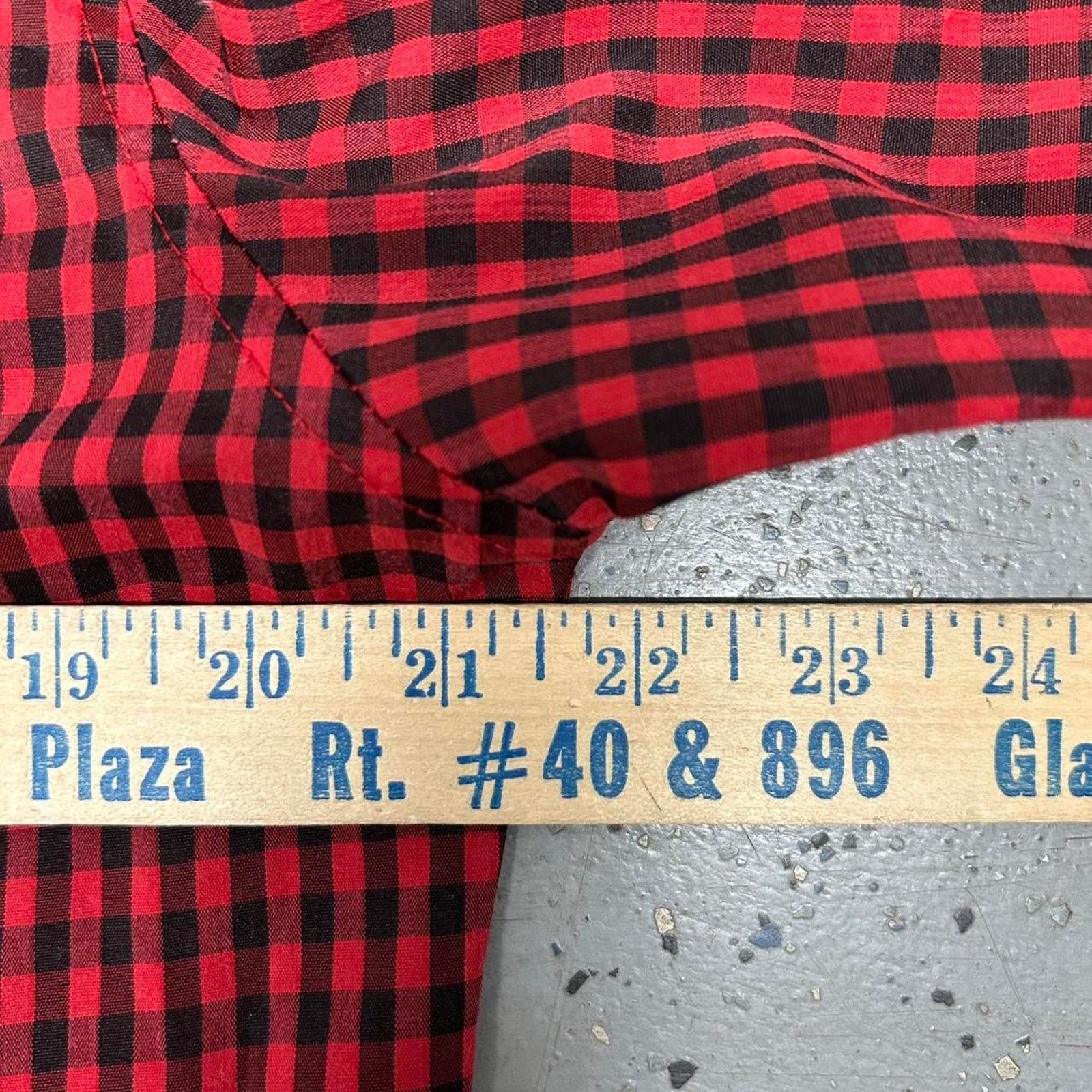 Other Y2K Red and black gothic button-up shirt Size US XL / EU 56 / 4 - 4 Thumbnail