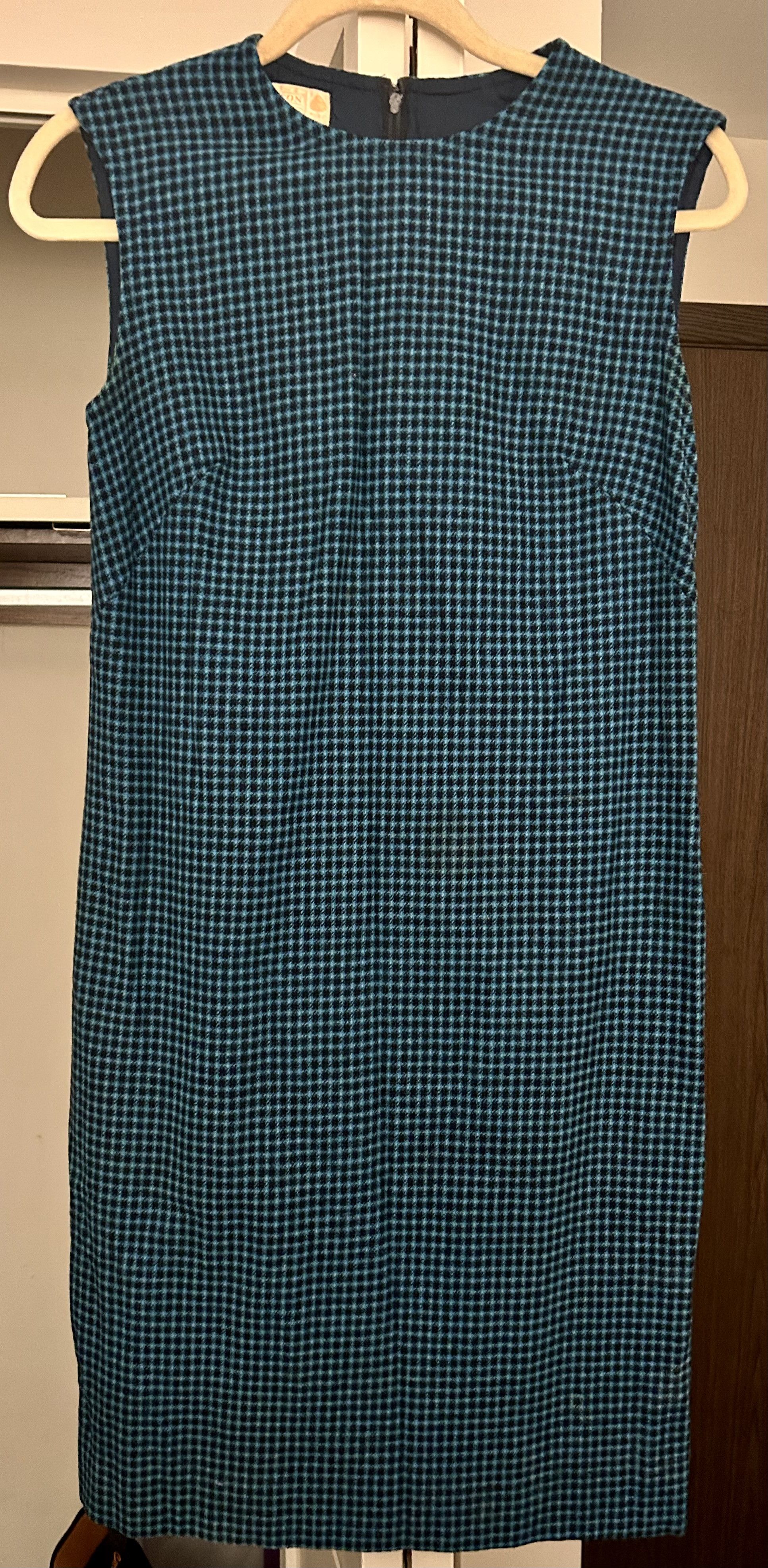 Pendleton VTG Pendleton sleeveless 100% Wool Plaid Shift dress Size M / US 6-8 / IT 42-44 - 6 Thumbnail