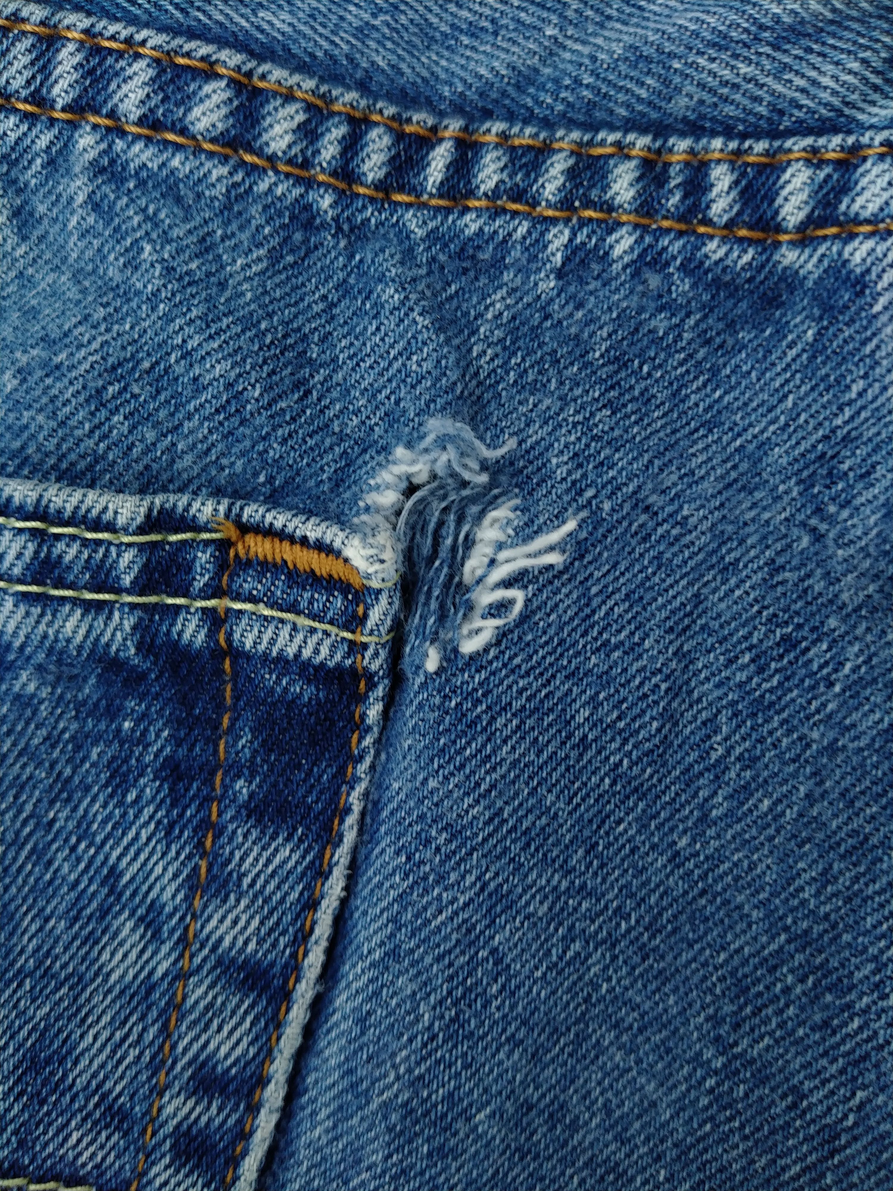 Levi's Vintage Levi's 560 Distressed Denim 38x30 -JN110 Size US 38 / EU 54 - 20 Thumbnail