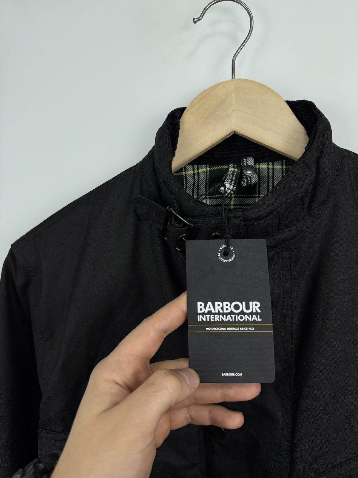 Barbour 🏴󠁧󠁢󠁥󠁮󠁧󠁿❗️NEW Barbour International A7 Wax Jacket Reflective Retro Size US S / EU 44-46 / 1 - 9 Thumbnail
