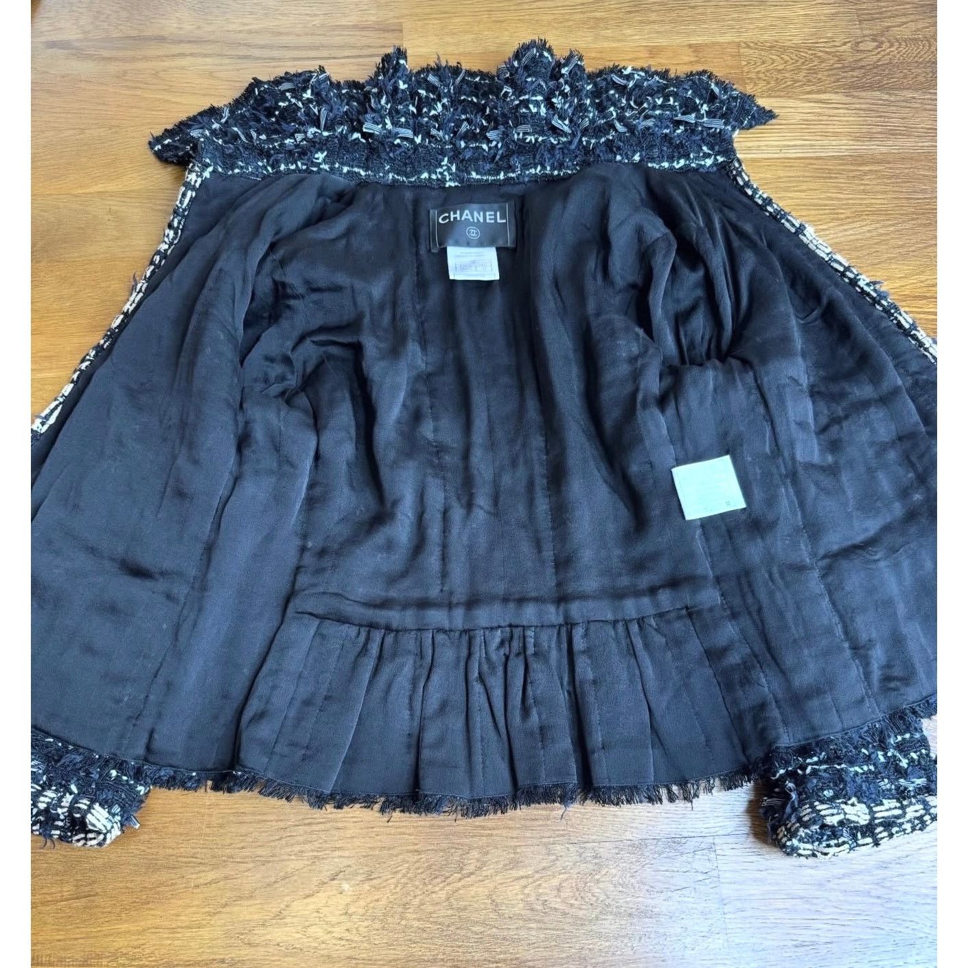 Chanel Chanel SS06 Fantasy Tweed Black Rope Trim Jacket Sz.38 Size S / US 4 / IT 40 - 3 Thumbnail