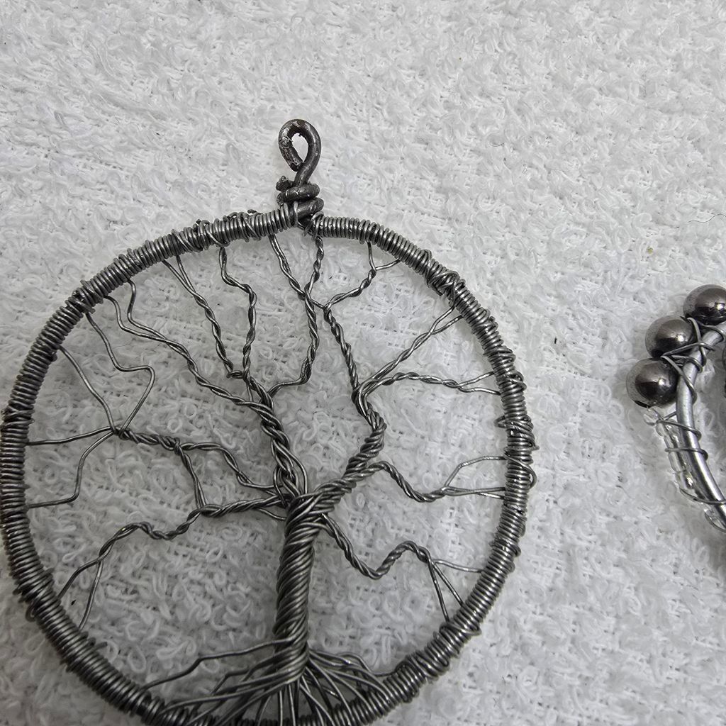 The Unbranded Brand Women's Unbranded Silver Wire Tree of Life & Heart pendants Size ONE SIZE - 5 Thumbnail