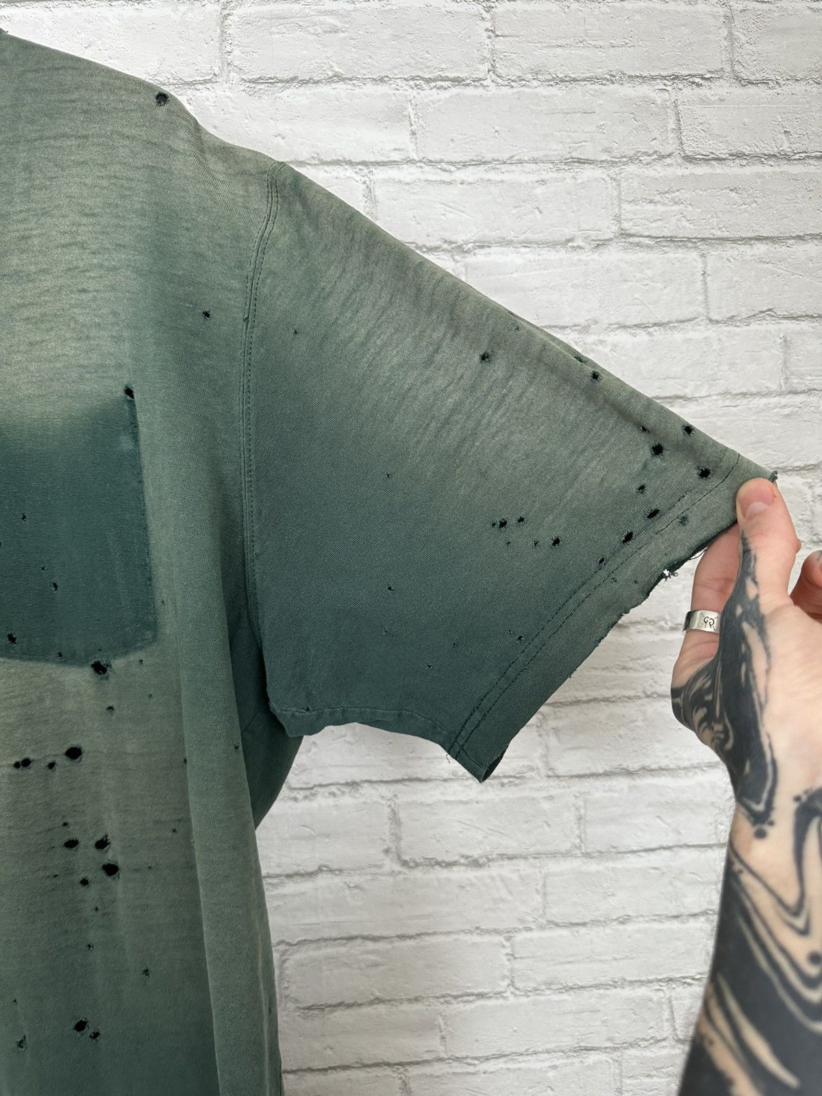 Carhartt (XL) BLASTED THRASHED Vintage Carhartt Ghost Pocket Shirt Size US XL / EU 56 / 4 - 5 Thumbnail