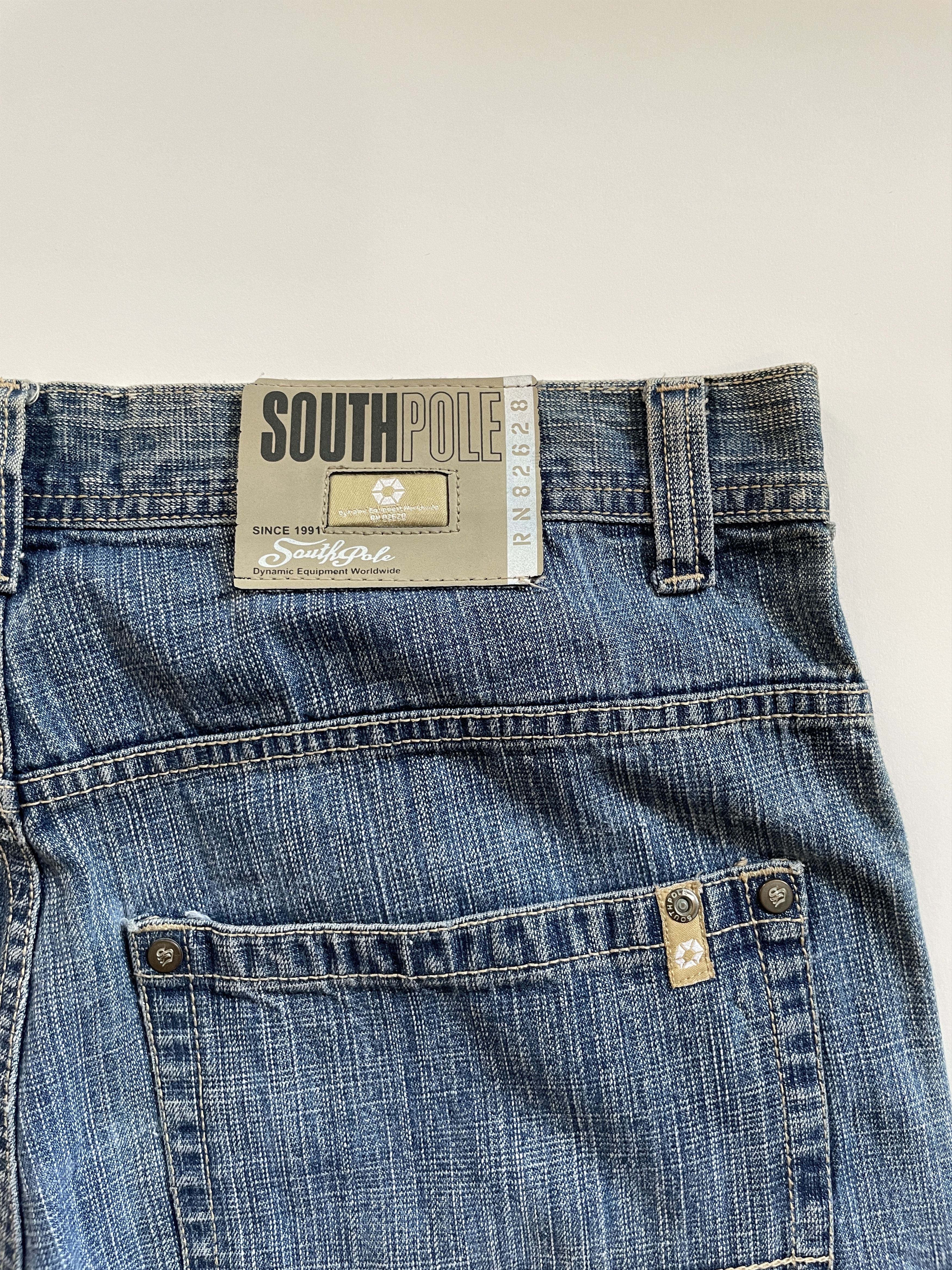 Ecko Unltd. × Southpole × Vintage 2000s Southpole Baggy Faded Jean Shorts Jorts Size US 34 / EU 50 - 4 Thumbnail