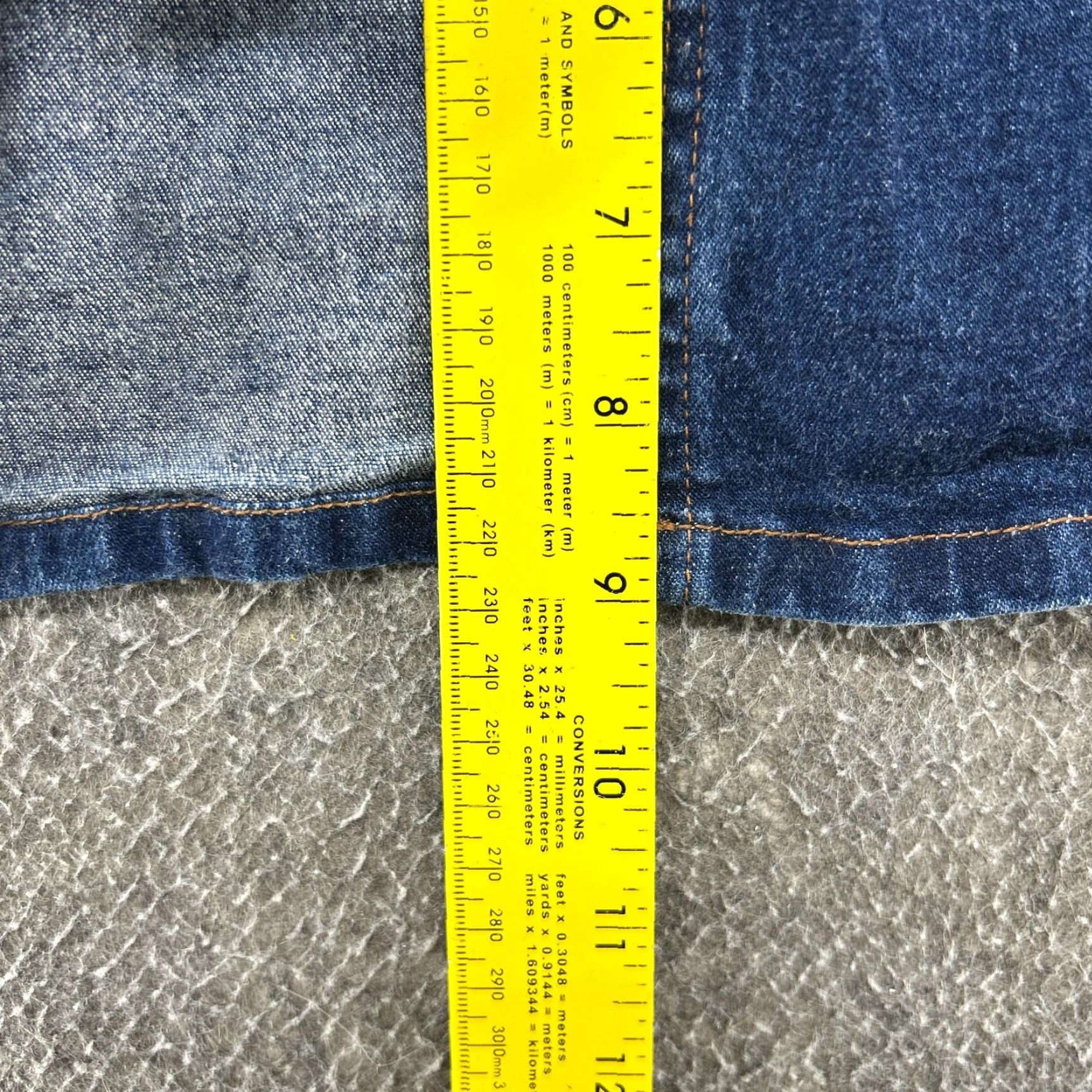 Denime VINTAGE Mudd Jeans Skirt Womens 9 Blue Denim A Line Dark Wash Cotton Logo 90s Size 30" / US 8 / IT 44 - 7 Thumbnail