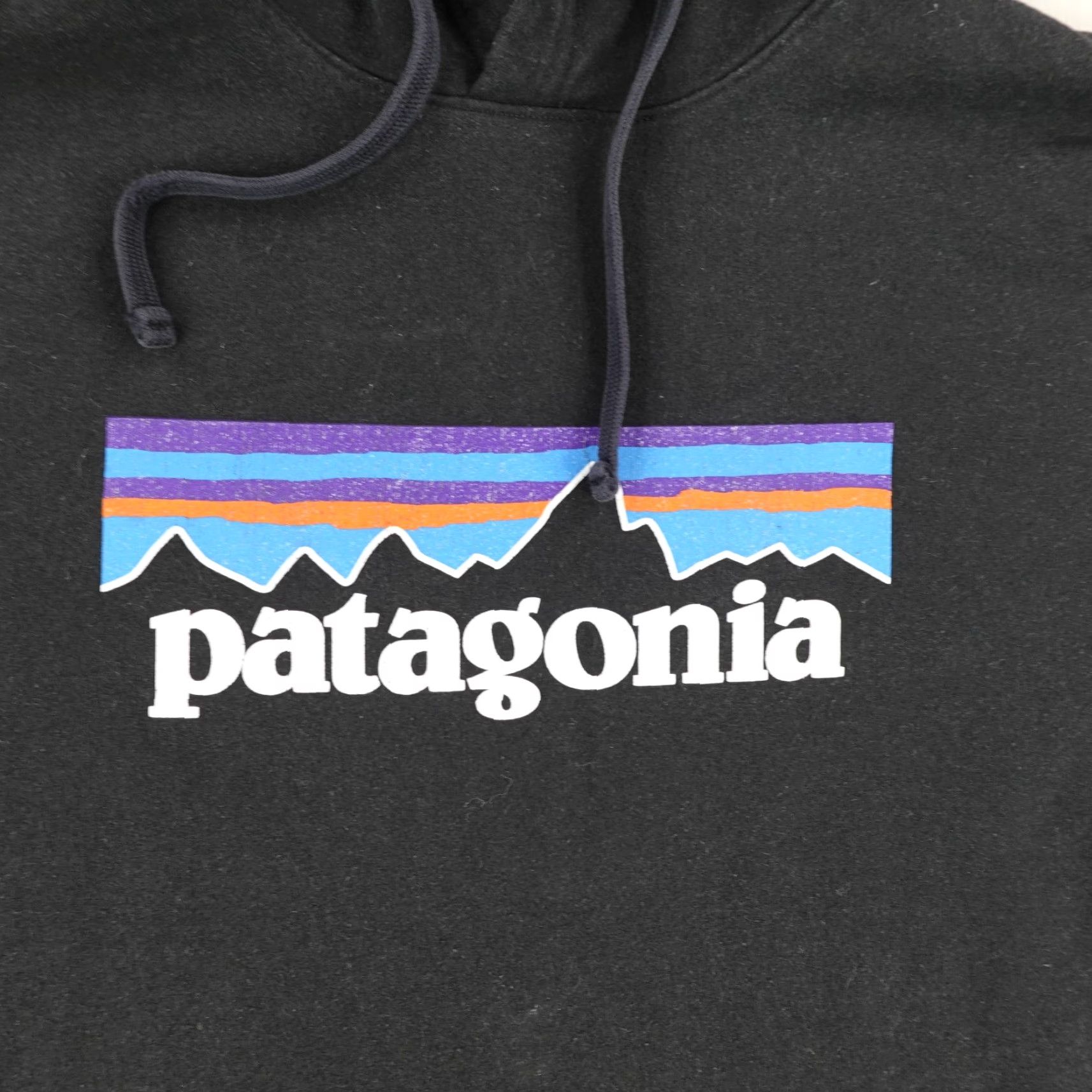 Patagonia Patagonia Hoodie Mens Large Black P-6 Uprisal Hoodie Pullover Sweater Sweatshirt Size US L / EU 52-54 / 3 - 2 Thumbnail