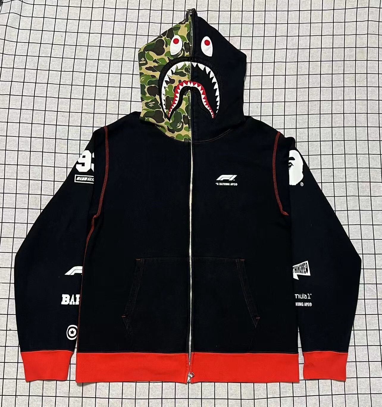 Bape Bape Collab Shark Multi Hoodie xxl Men Size US XXL / EU 58 / 5 - 1 Thumbnail