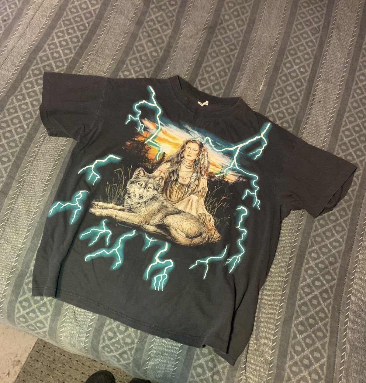 Vintage 90’s American Thunder Lightning Native American indian Shirt Size US XL / EU 56 / 4 - 16 Thumbnail