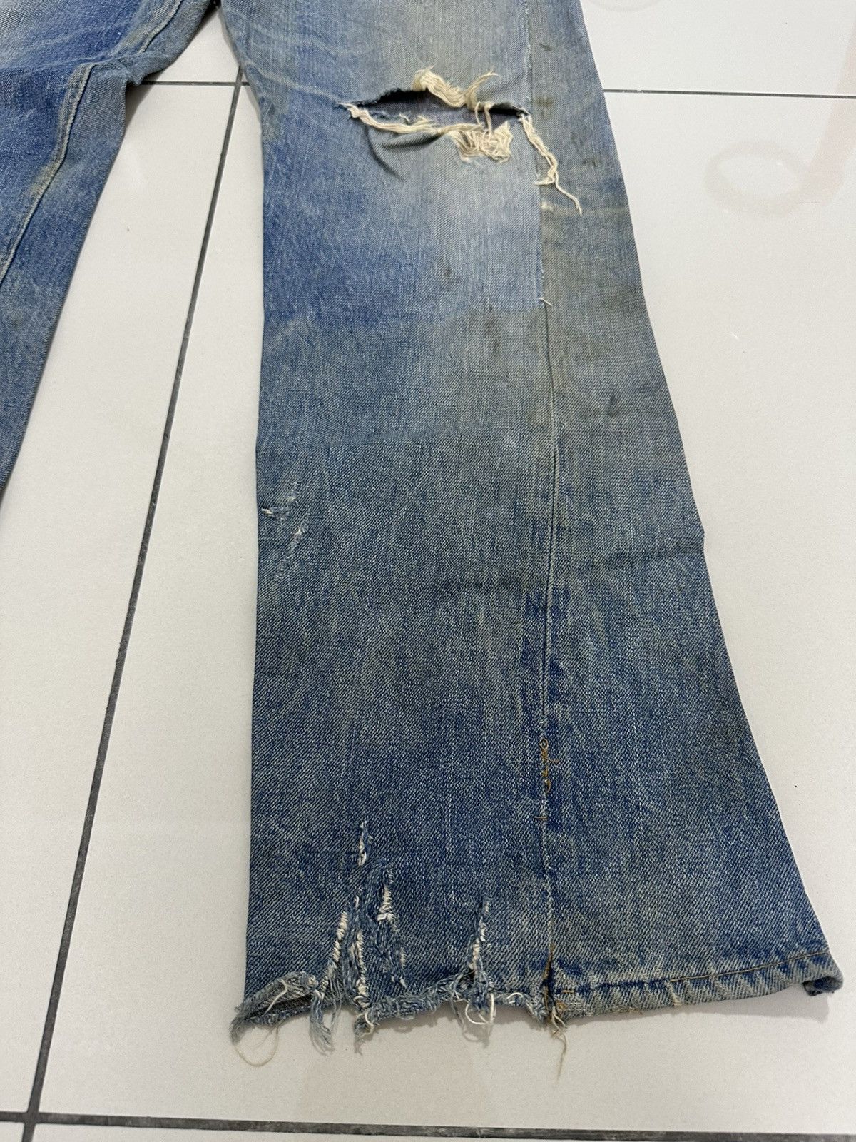 Levi's Vintage Clothing VTG 70’s Levi’s 501 Rindem Small e Jeans Button No6 Trash Size US 32 / EU 48 - 7 Thumbnail