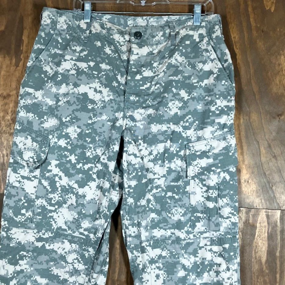 Vintage Army Combat Mens Trousers Green Camouflage Uniform Digicam Medium Regular Pants Mens Green Camouflage Digicam Medium Regular Size US 31 - 2 Thumbnail