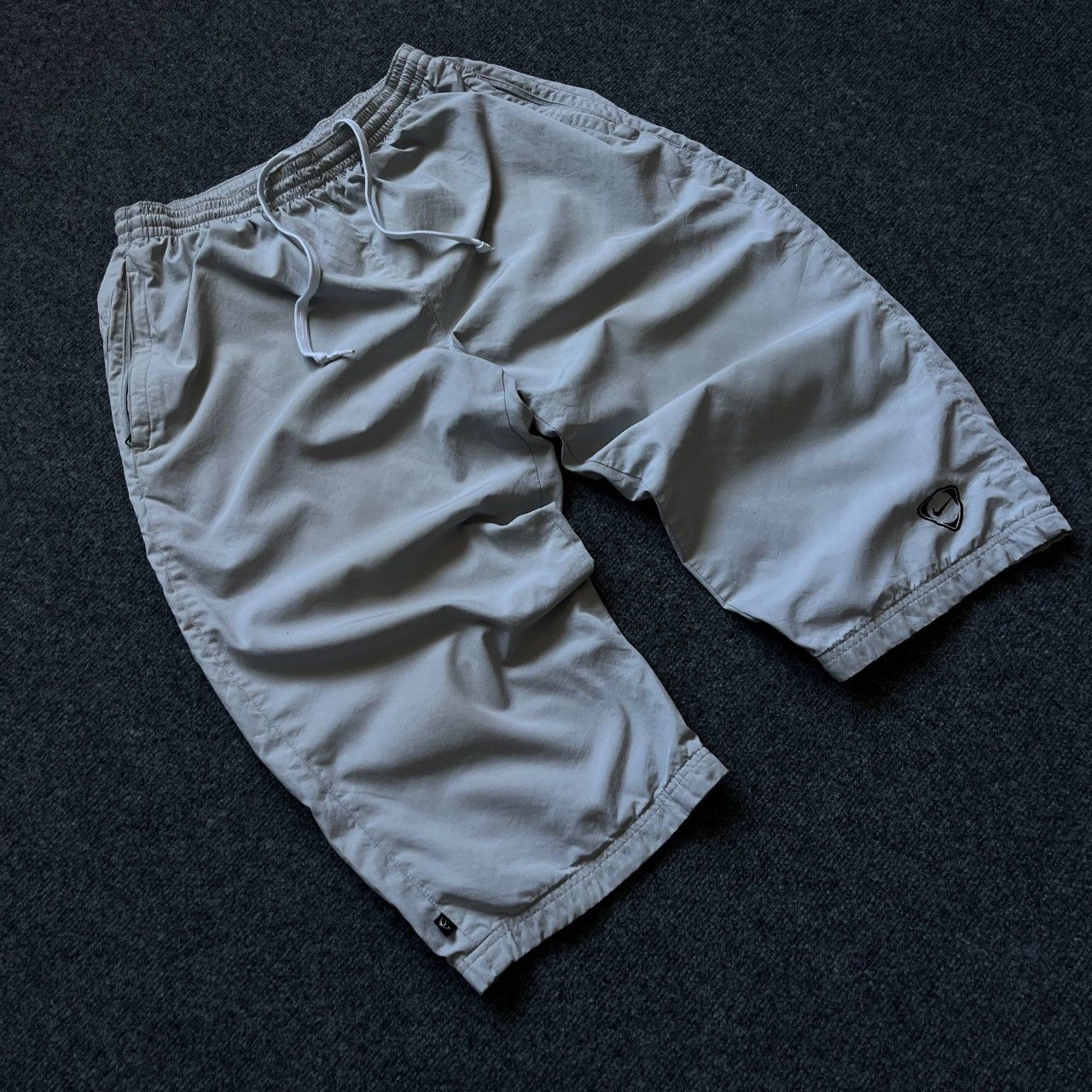 Nike VTG Nike Mans Capri Shorts 3/4 Long Size L Y2K 00s USA Hype Size US 35 - 2 Thumbnail
