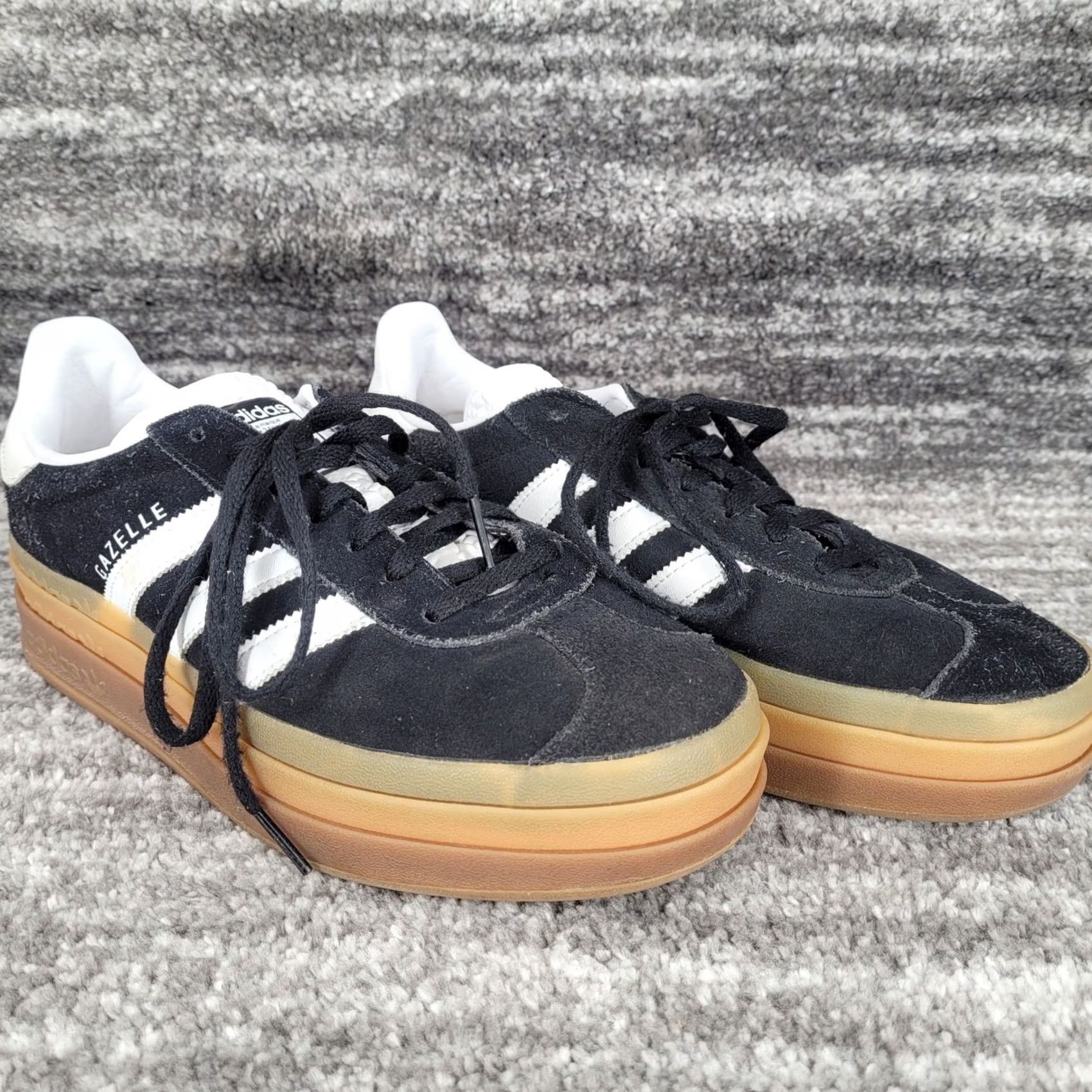 Adidas Adidas Gazelle Bold Mens Sneakers Black White Gum Sole Size 10 Sneaker Casual Clubwear Retro Size US 9 / EU 42 - 2 Thumbnail