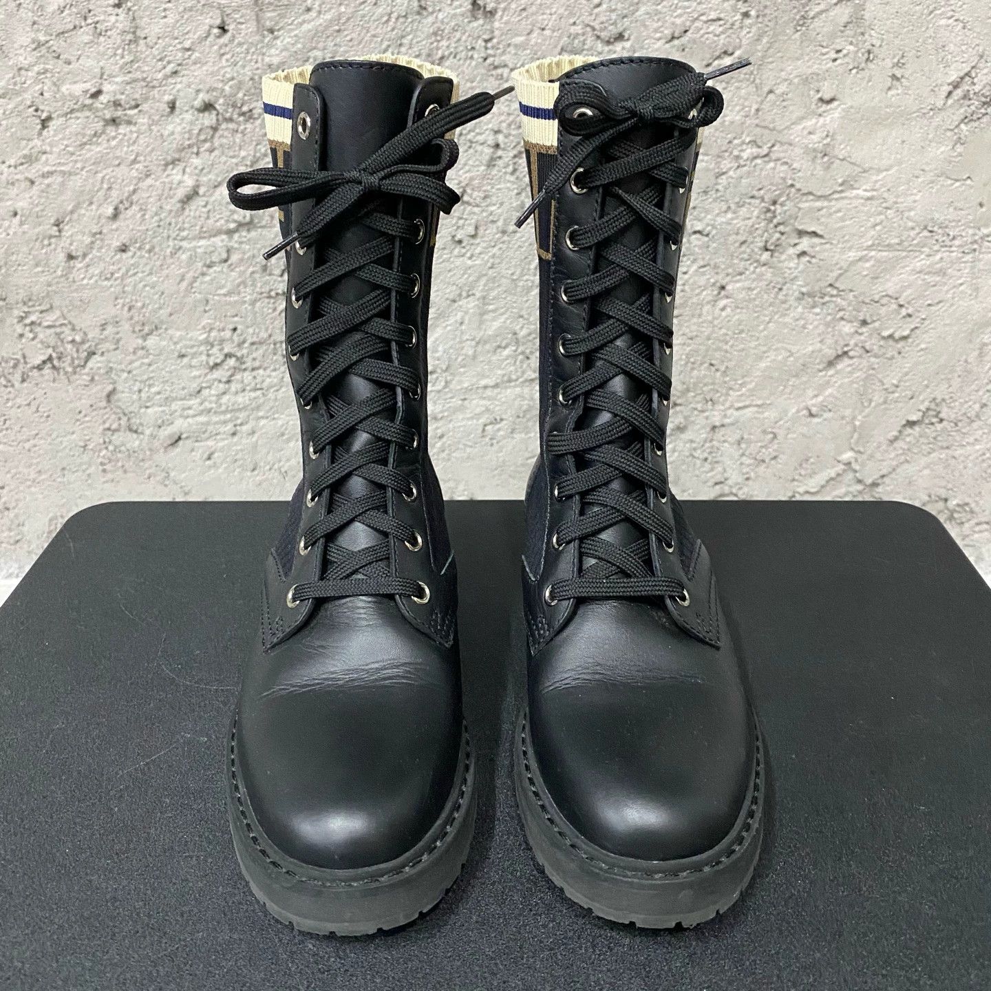 Fendi Fendi women's 99 New boots 36/37 Size US 5 / IT 35 - 6 Thumbnail