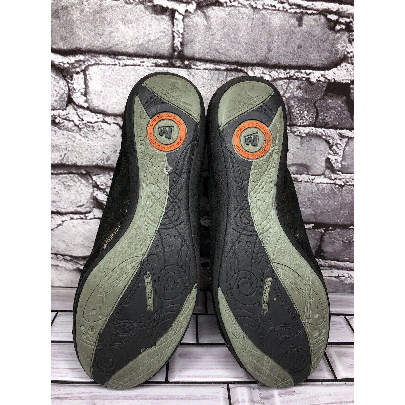 Merrell Merrell Pirouette Black Suede Leather Gold Sparkle Athletic Size US 8 / IT 38 - 9 Thumbnail
