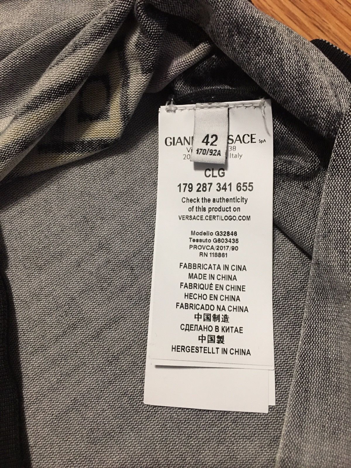 Versace Versace Collection Signature Print Silk Blend T-Shirt EU 42 Size M / US 6-8 / IT 42-44 - 12 Thumbnail
