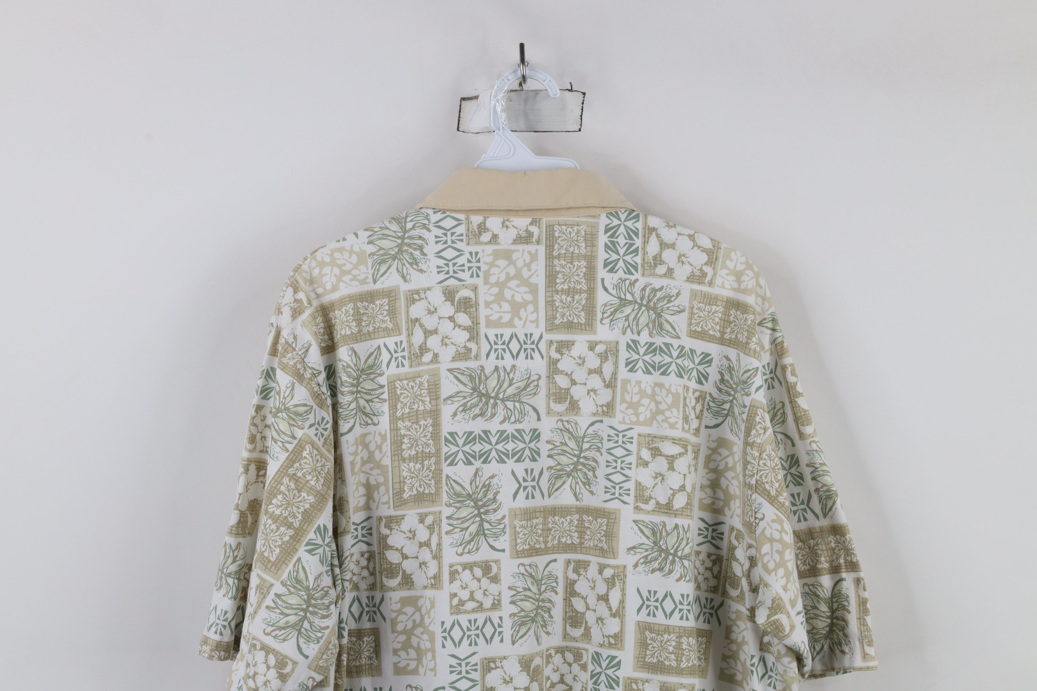 Vintage Vintage 90s Streetwear Floral All Over Print Polo Shirt Size US L / EU 52-54 / 3 - 9 Thumbnail