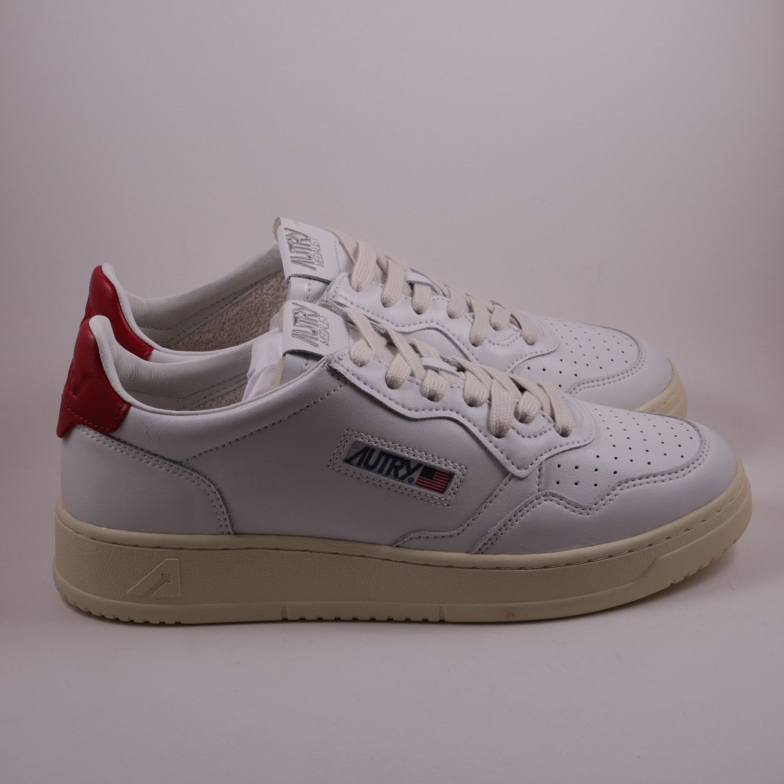AUTRY Autry Medalist White Red Size 43 / 10 Brand New Size US 10 / EU 43 - 3 Thumbnail