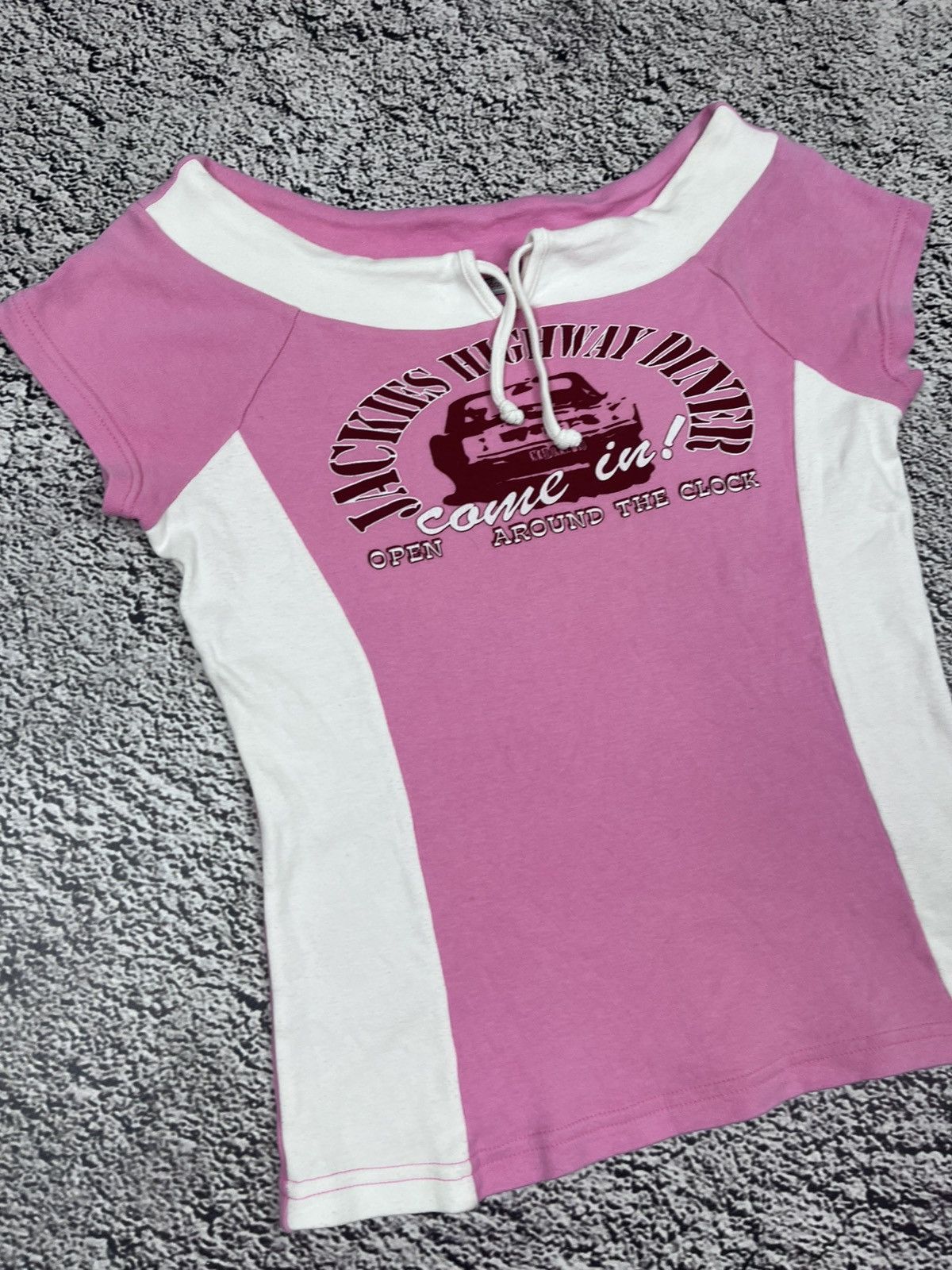 Japanese Brand Vintage Pink Y2K Glamour logo wide neck t shirt streetwear Size M / US 6-8 / IT 42-44 - 2 Thumbnail