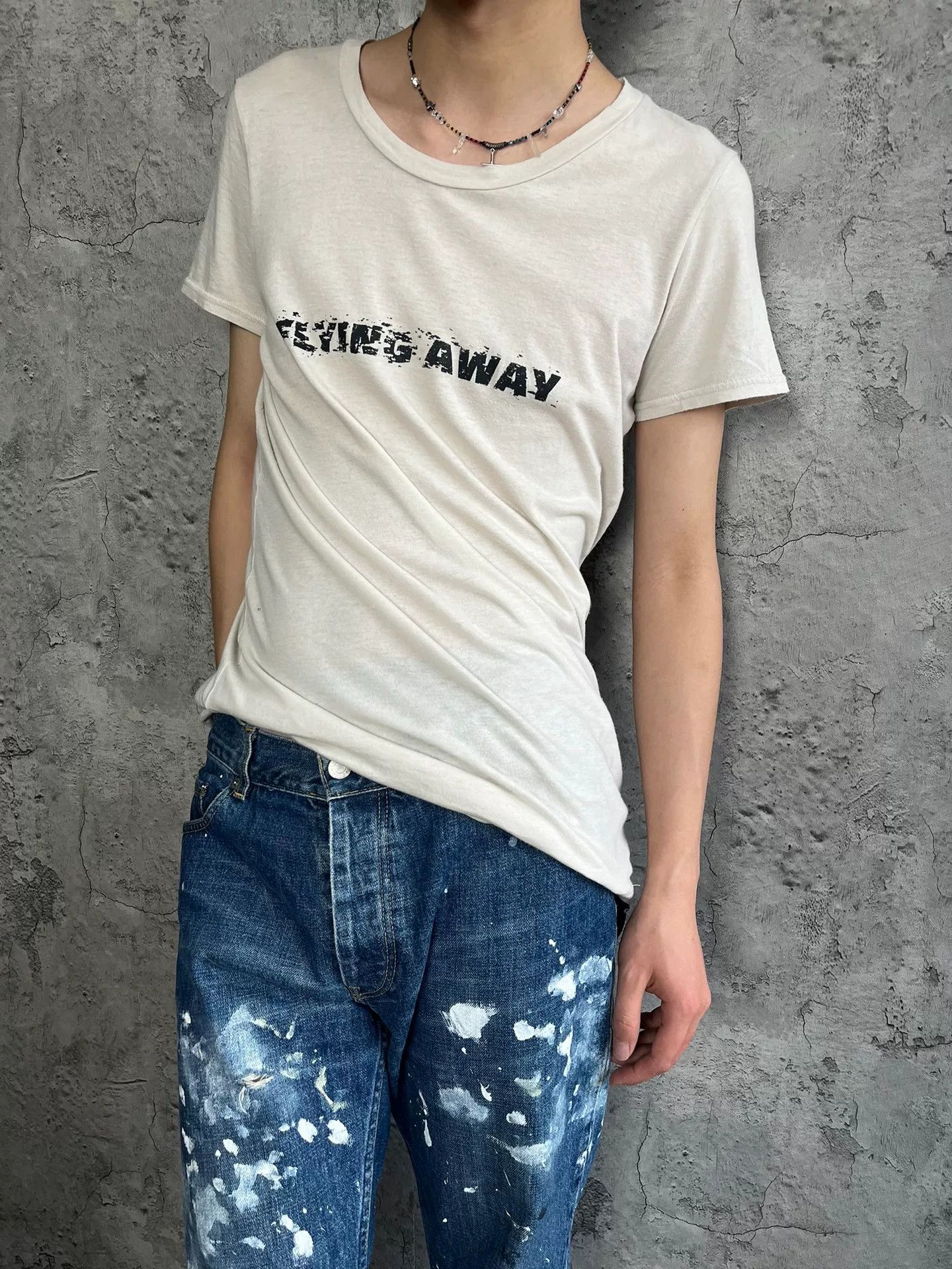 Japanese Brand l.g.b flying away graphic tee shirt Size US L / EU 52-54 / 3 - 1 Thumbnail